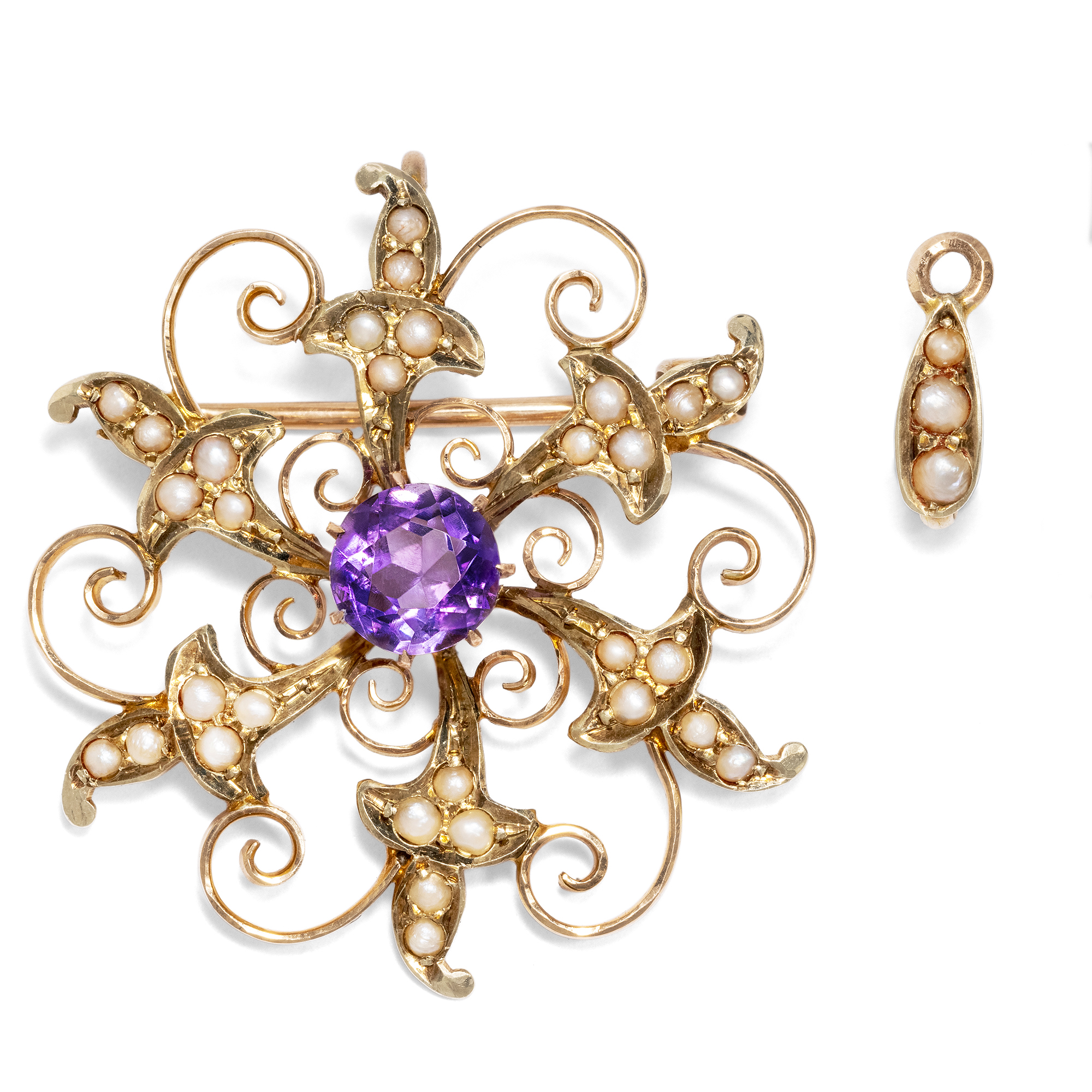 Delicate Pendant/Brooch with Amethyst & Pearls in Gold, Great Britain c. 1895