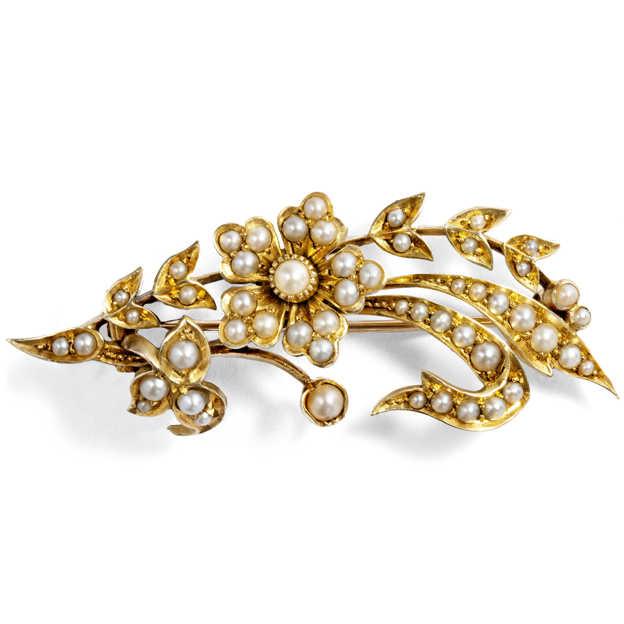 Floral Gold Brooch with Natural Pearls, Great Britain c. 1900