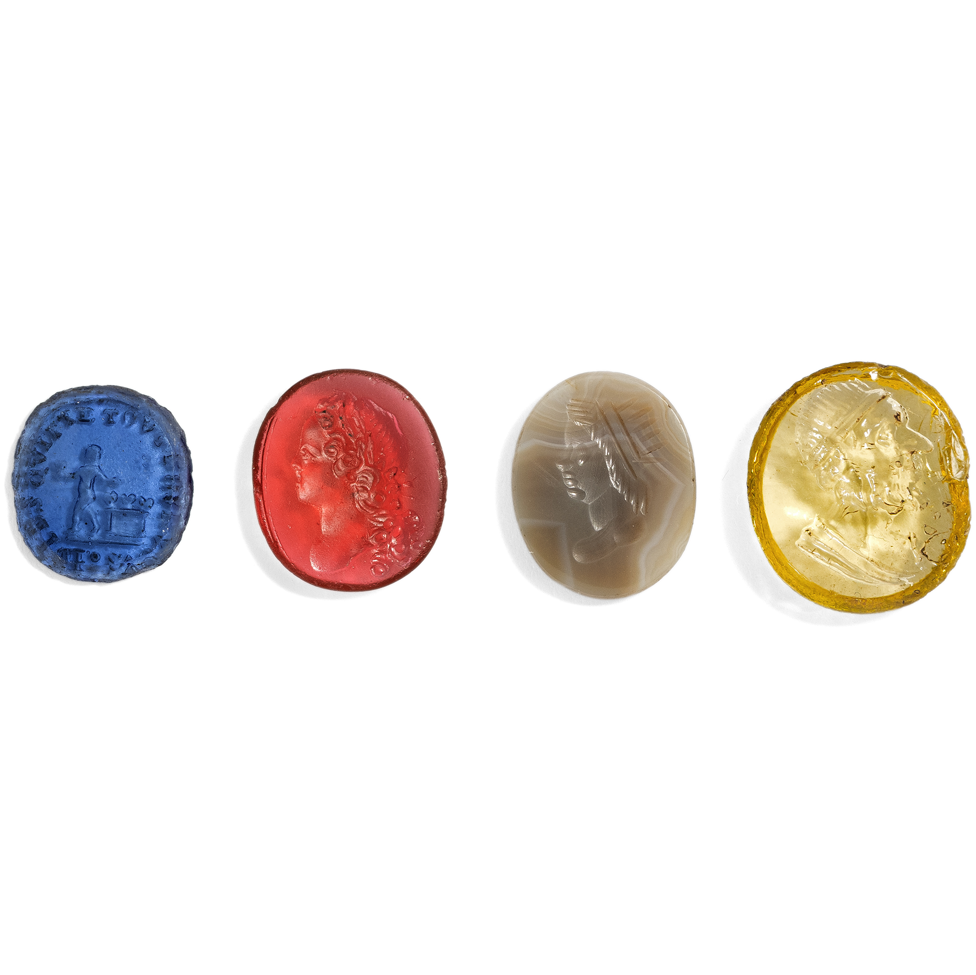 Vier Gemmen aus Achat & Glas in einem antiken Halter, England um 1820 Vier Gemmen aus Achat & Glas in einem antiken Halter, England um 1820