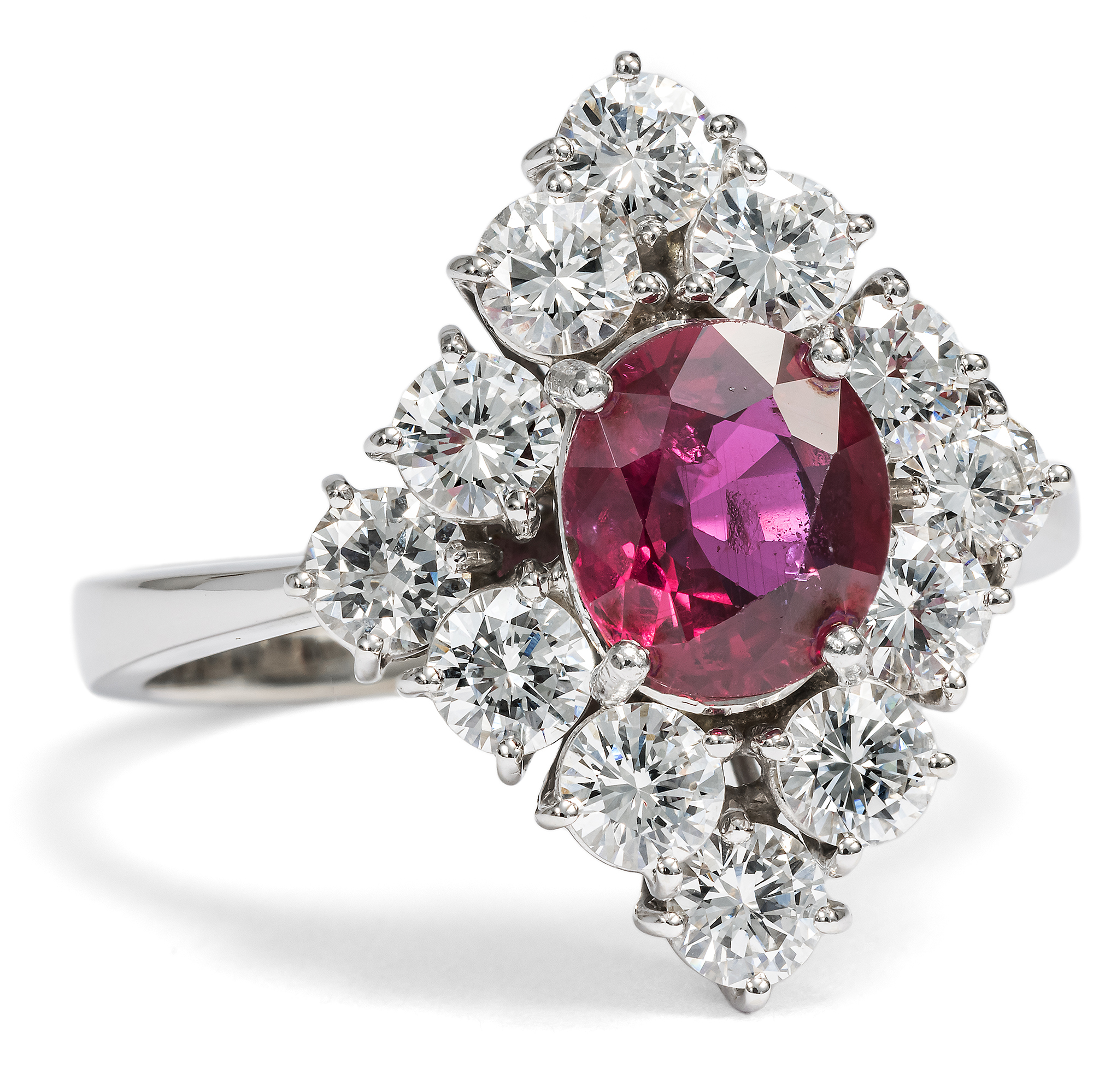 First-Class Vintage Ring With Ruby & Diamonds in White Gold, Italy c. 1975