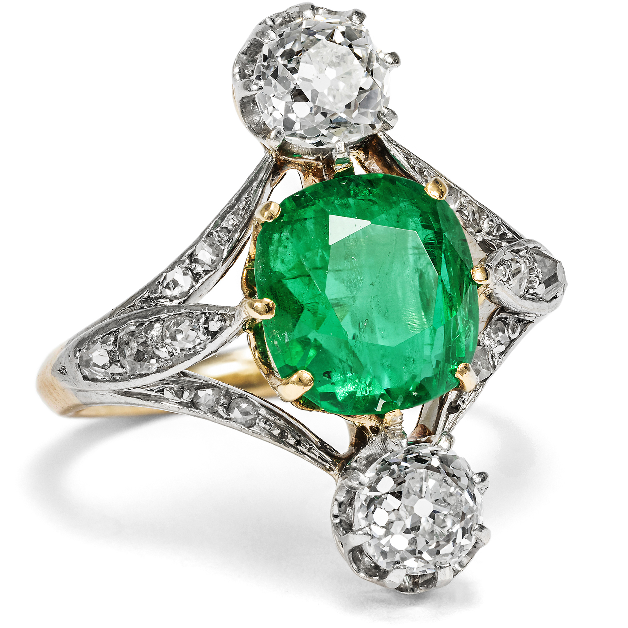 Magnificent Belle Époque Emerald and Diamond Ring, c. 1905