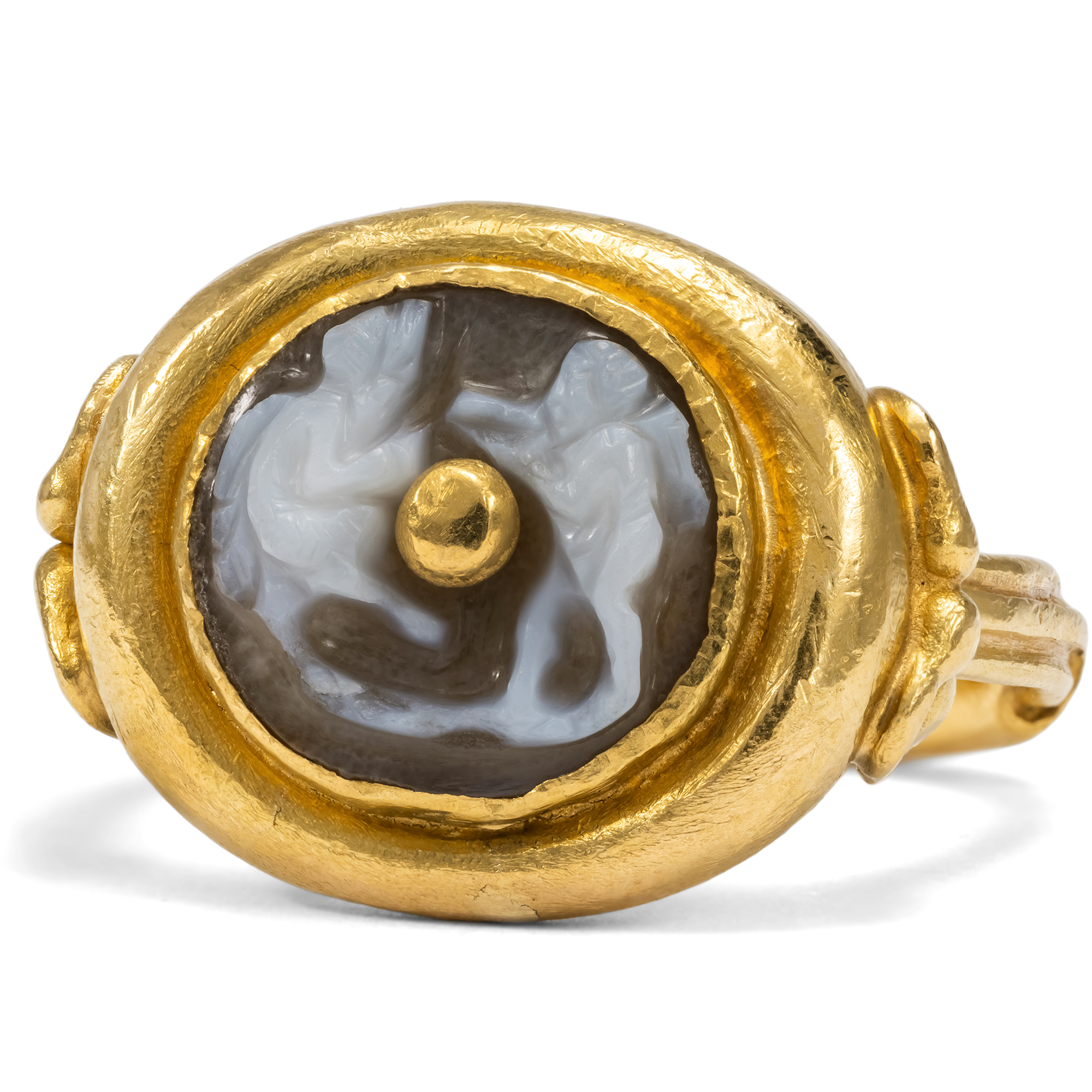 Moderner Ring mit antiker Kamee mit Putto & Sartyr in Gold, um 2000 Moderner Ring mit antiker Kamee mit Putto & Sartyr in Gold, um 2000