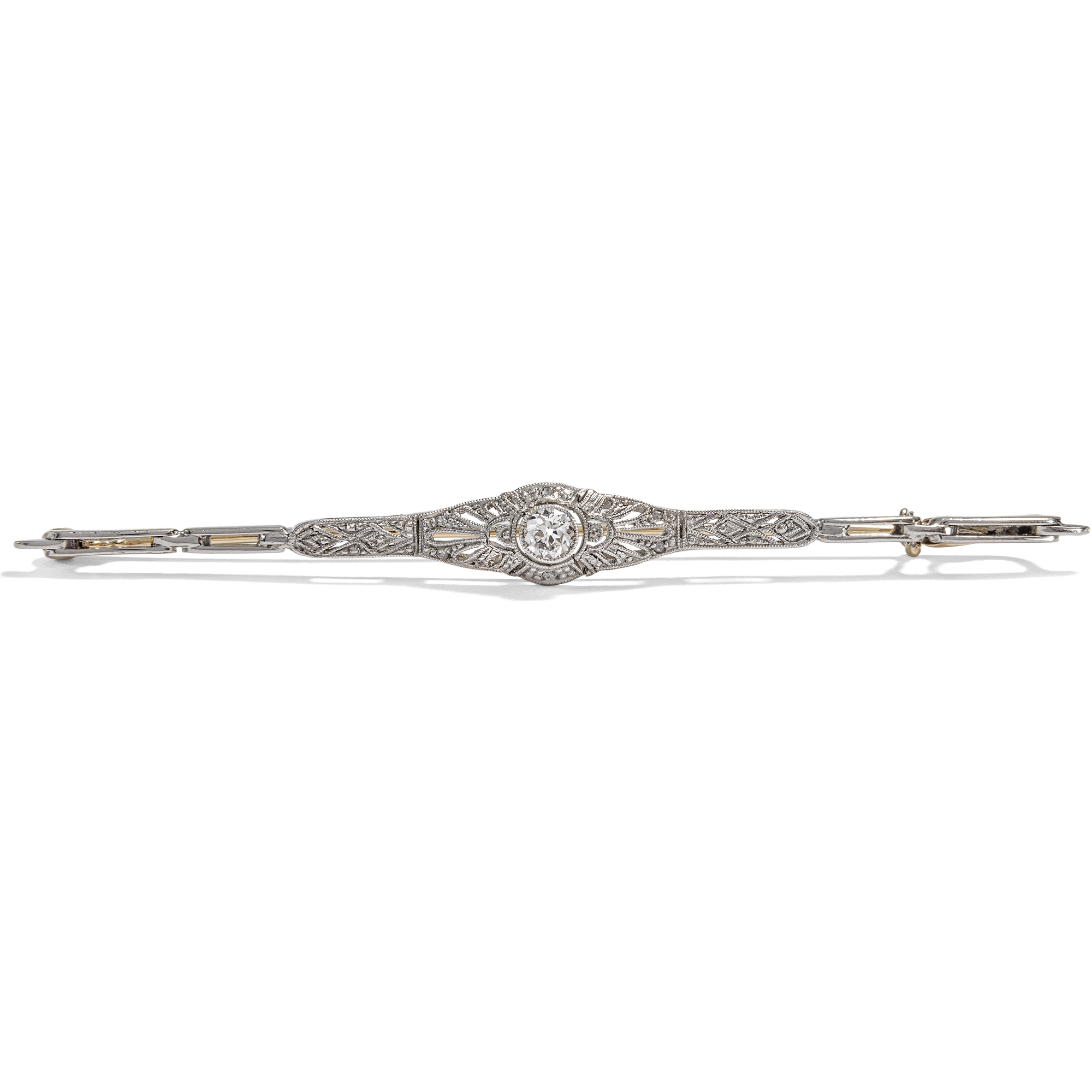 Ungewöhnliche Brosche aus einem Armband mit Diamanten, um 1920 & später Ungewöhnliche Brosche aus einem Armband mit Diamanten, um 1920 & später