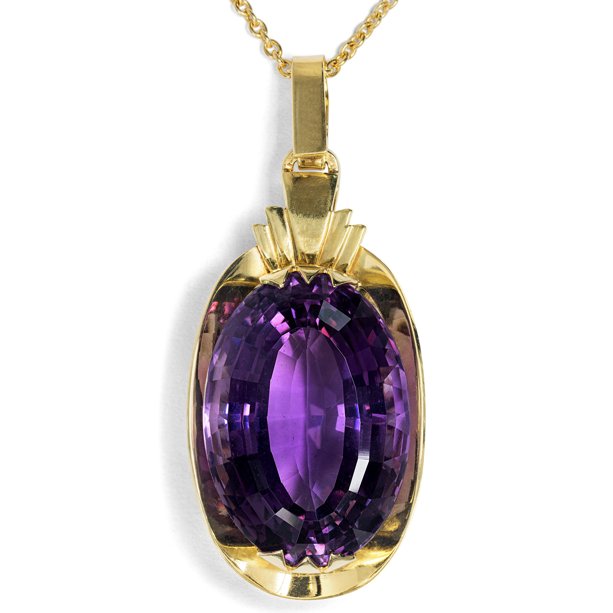 Beautiful Vintage Pendant With Amethyst in Gold on Chain, Circa 1960
