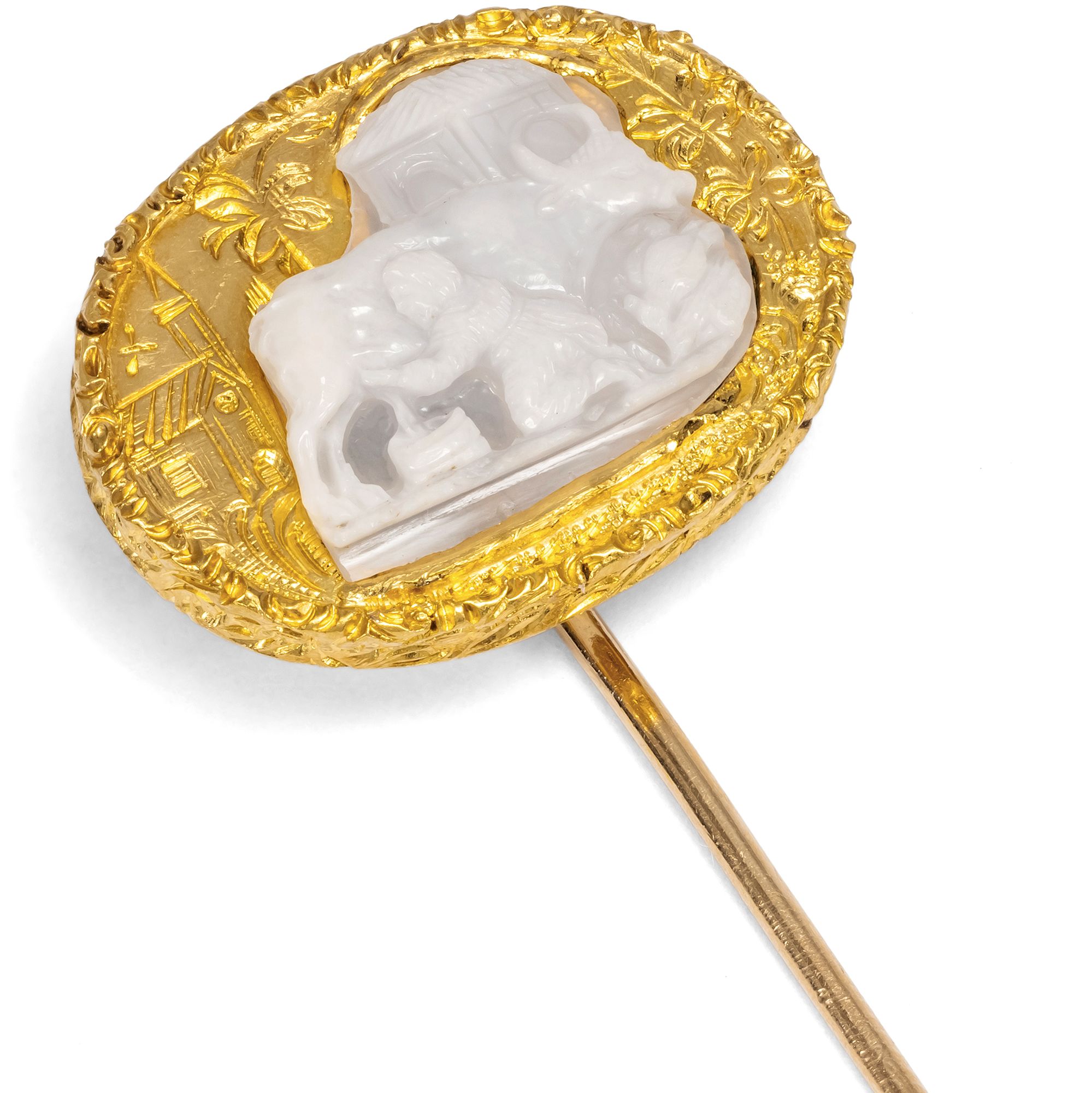 Antike Anstecknadel mit einem Fragment einer älteren Kamee, um 1910 & früher Antike Anstecknadel mit einem Fragment einer älteren Kamee, um 1910 & früher