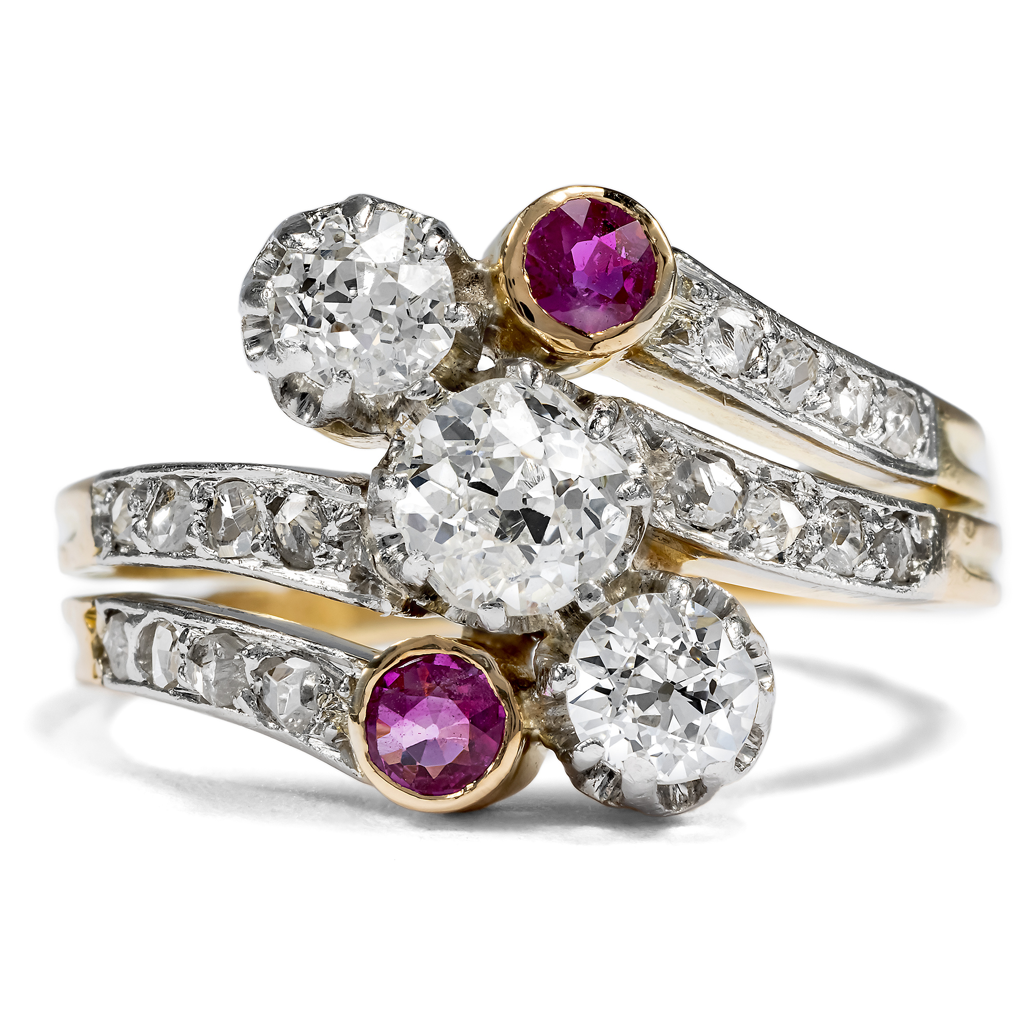 Antique Burmese Ruby and Diamond Ring in Platinum on Gold, c. 1905