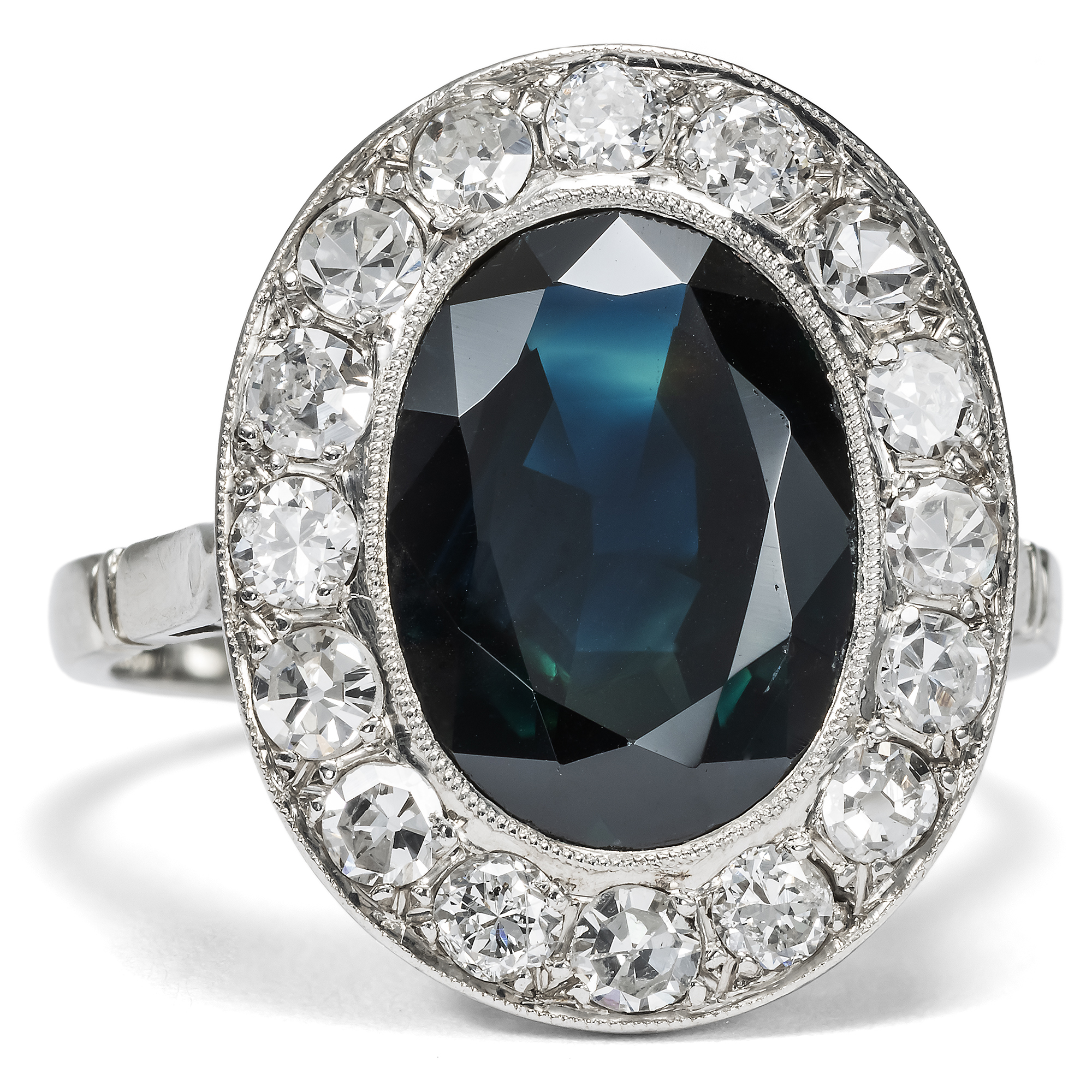 Large Platinum & White Gold Ring with Sapphire & Diamonds, Paris c. 1930