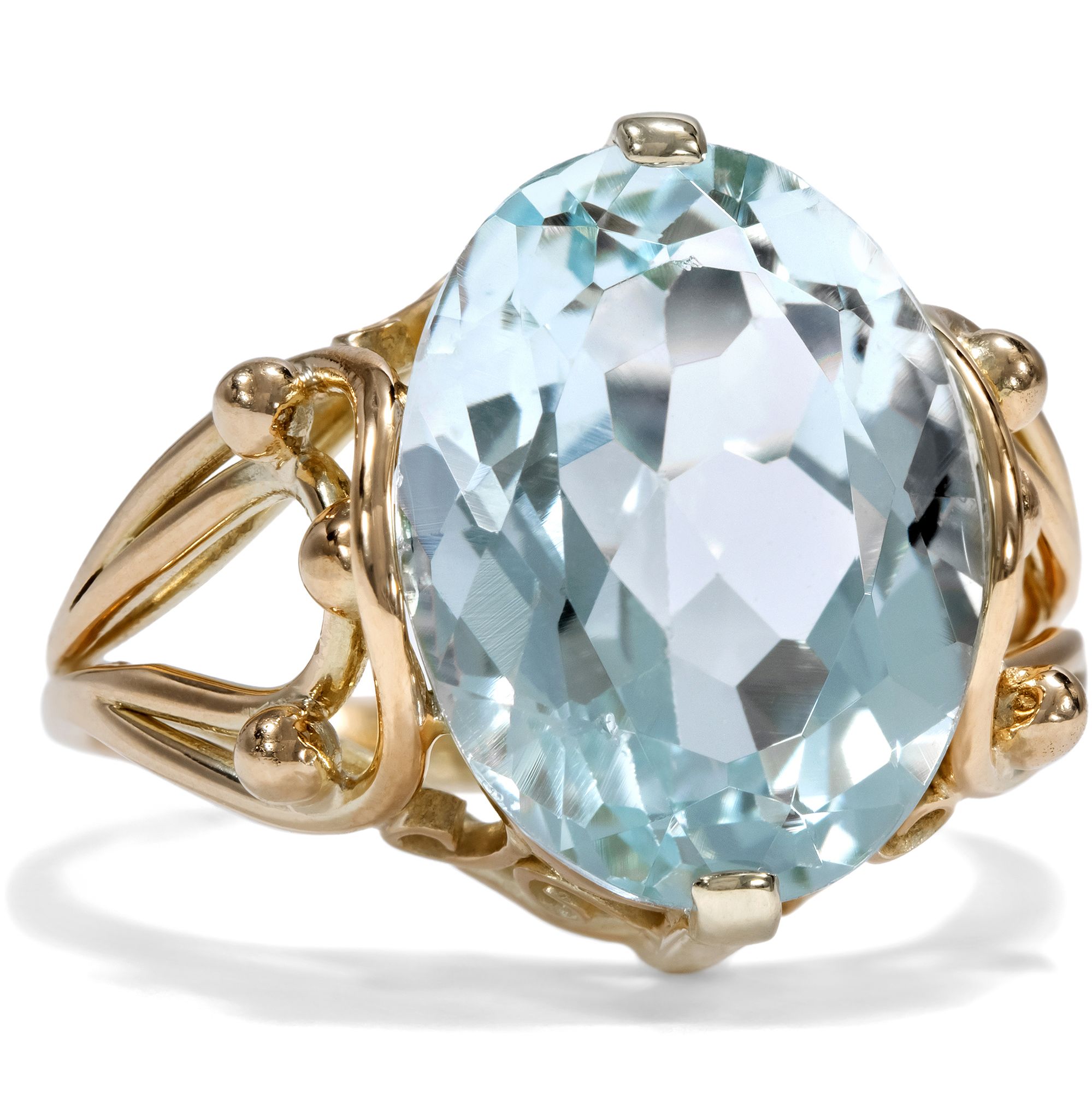 Delicate „Retro“ Gold Ring with Aquamarine, c. 1955