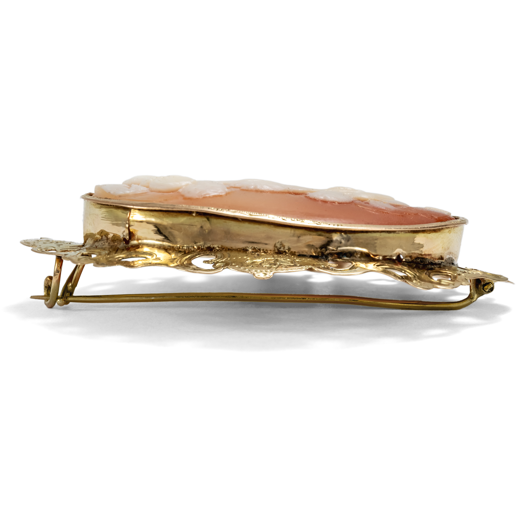 Muschelkamee nach Rubens, gefasst in Gold, Niederlande um 1950 Muschelkamee nach Rubens, gefasst in Gold, Niederlande um 1950