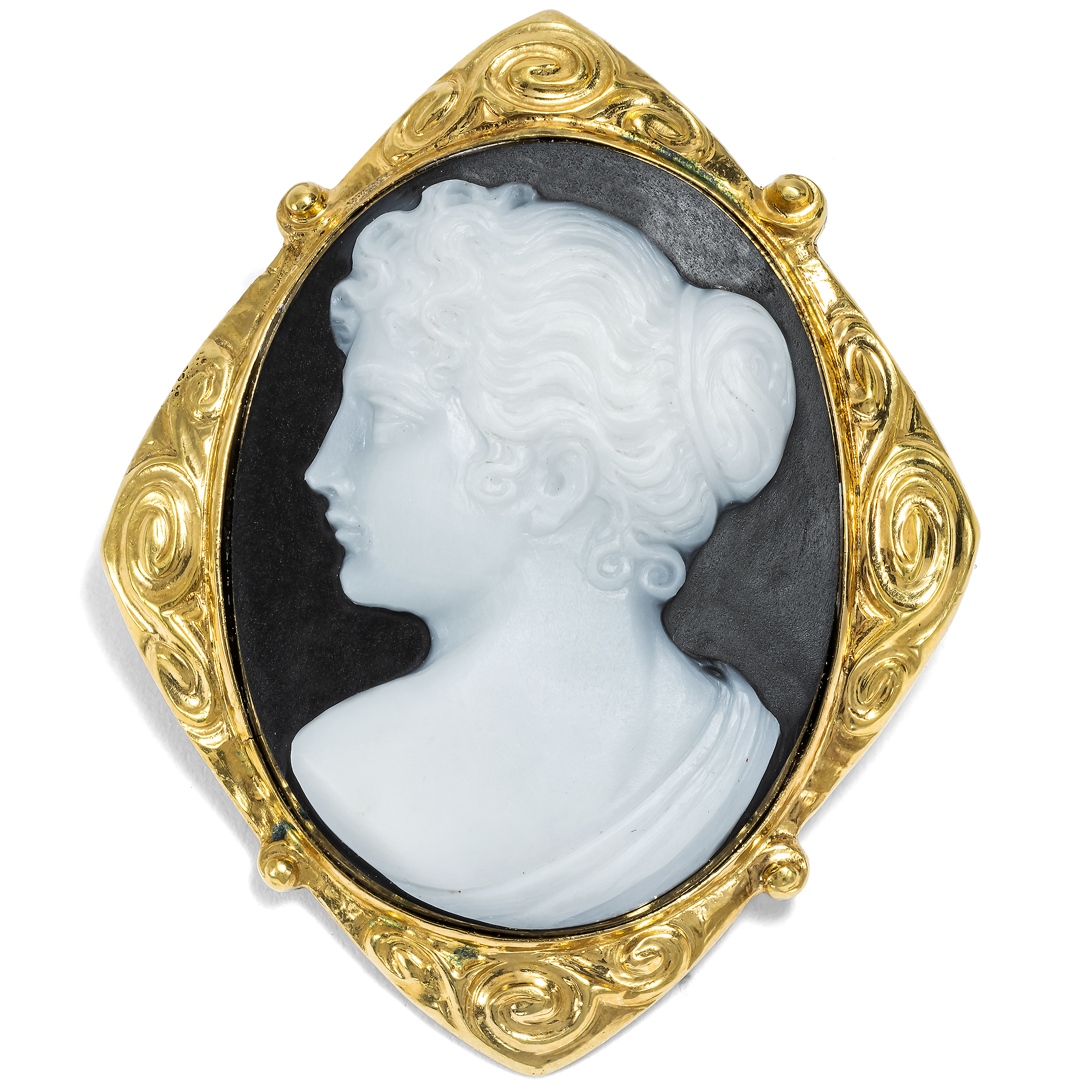 Antique Hardstone Cameo Mounted as a Gold Brooch, Dutch, c. 1910