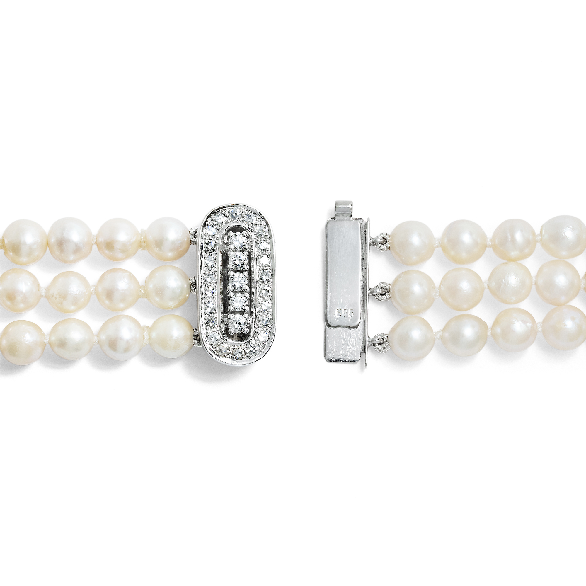 Elegantes Armband aus Akoya-Zuchtperlen mit Diamantschließe, um 1980 Elegantes Armband aus Akoya-Zuchtperlen mit Diamantschließe, um 1980