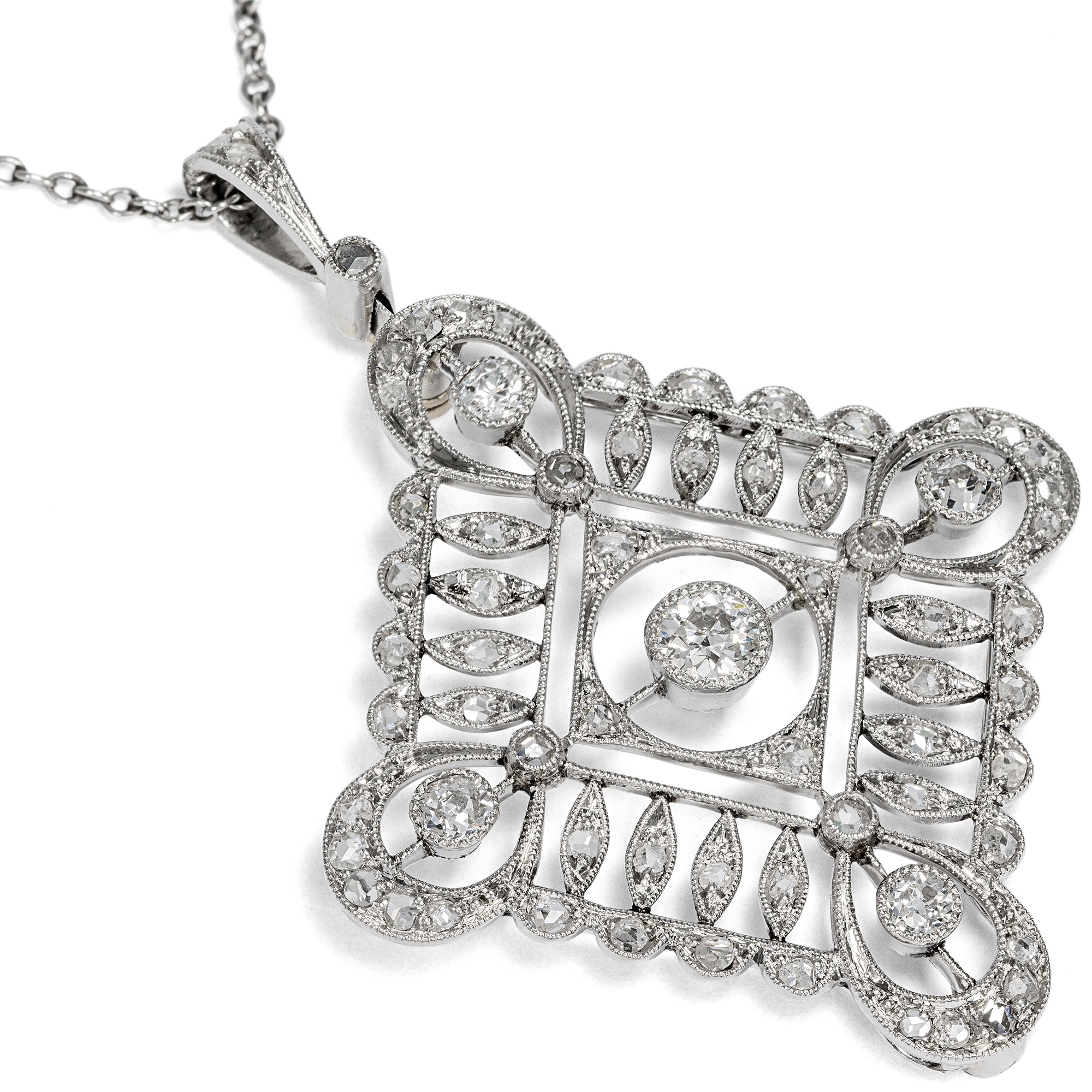 Delicate Belle Époque Pendant with Diamonds in Platinum, c. 1910