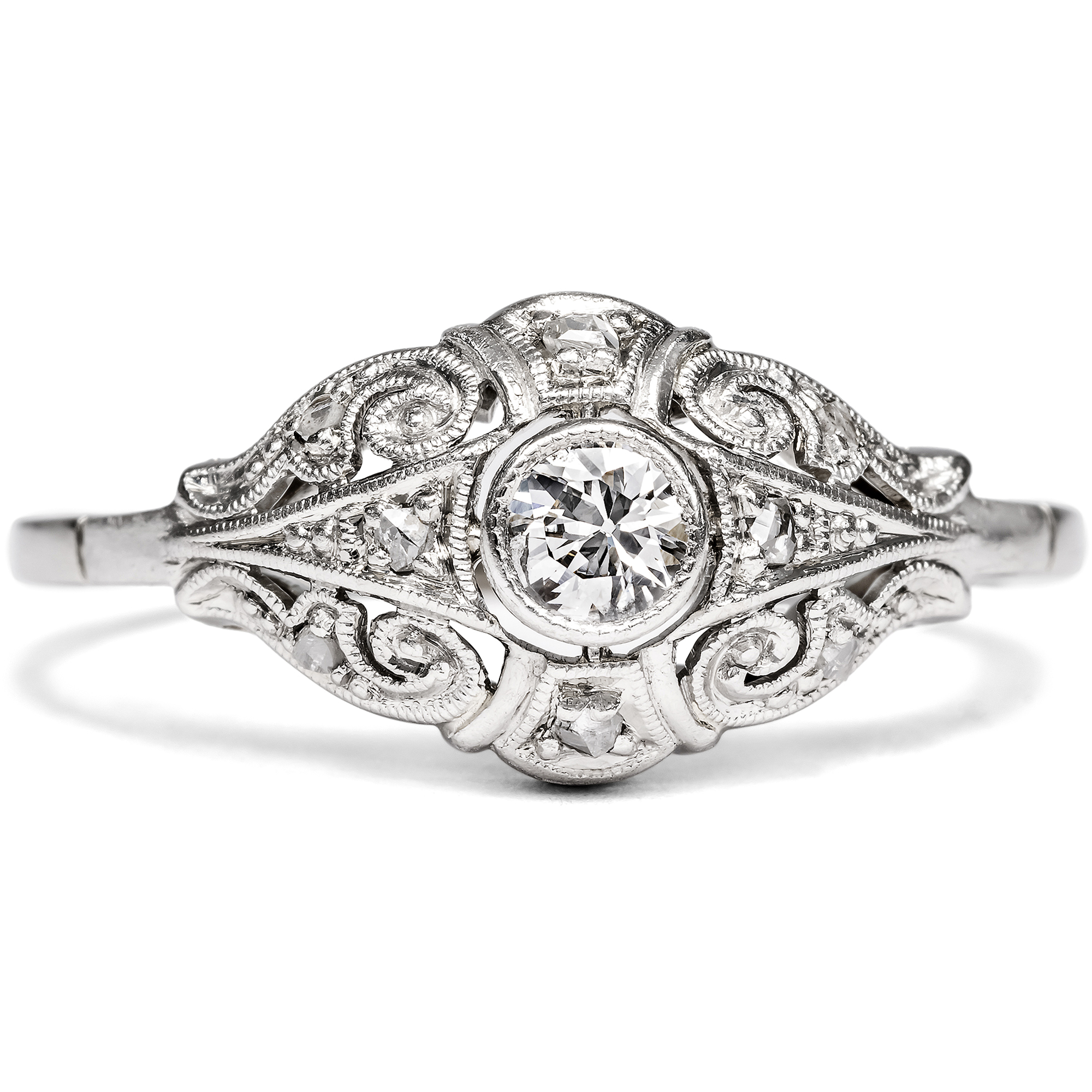 Elegant Art Déco Ring with Diamonds in White Gold, 1930s