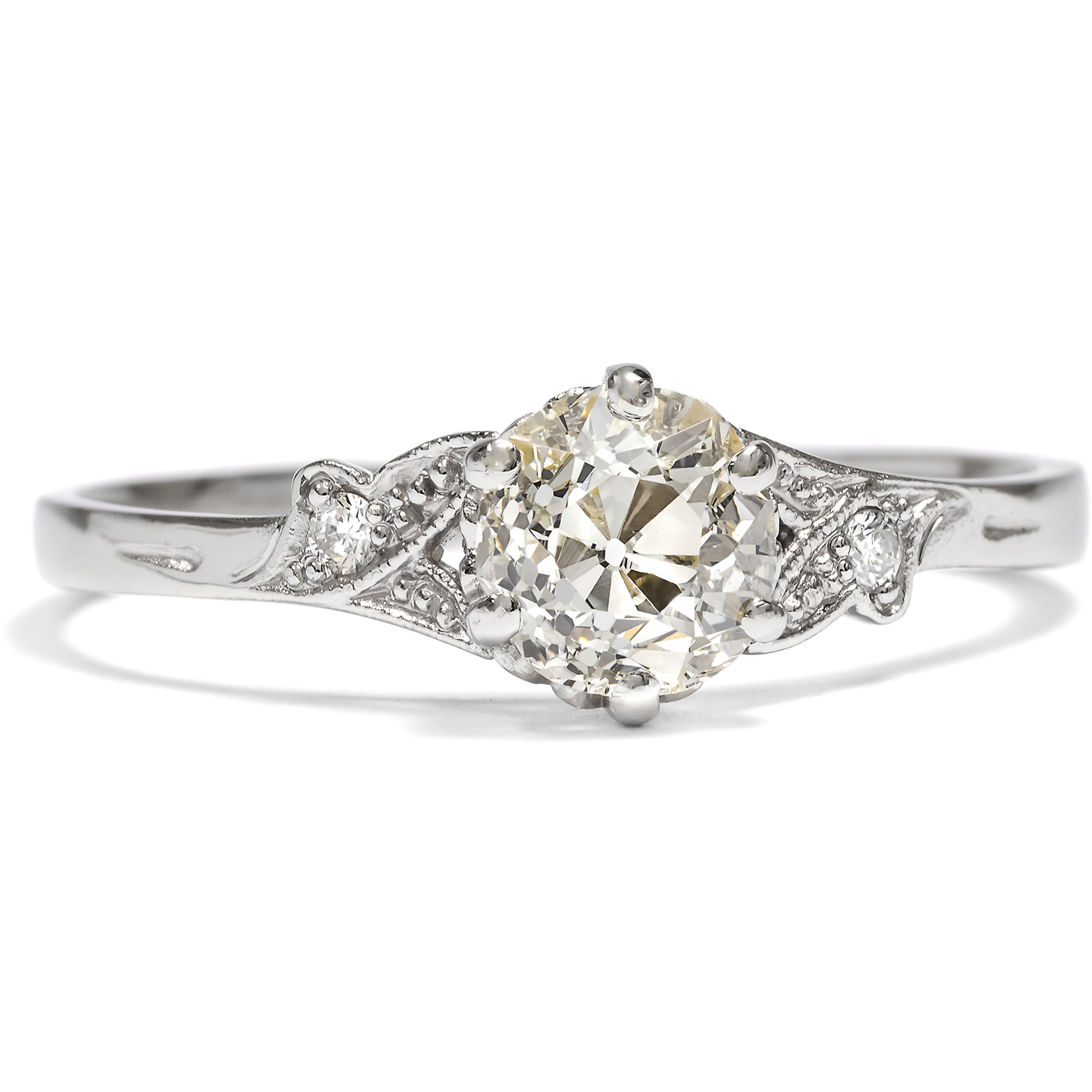 Elegant Platinum Ring with 0.94 ct O European Cut Solitaire from our Workshop