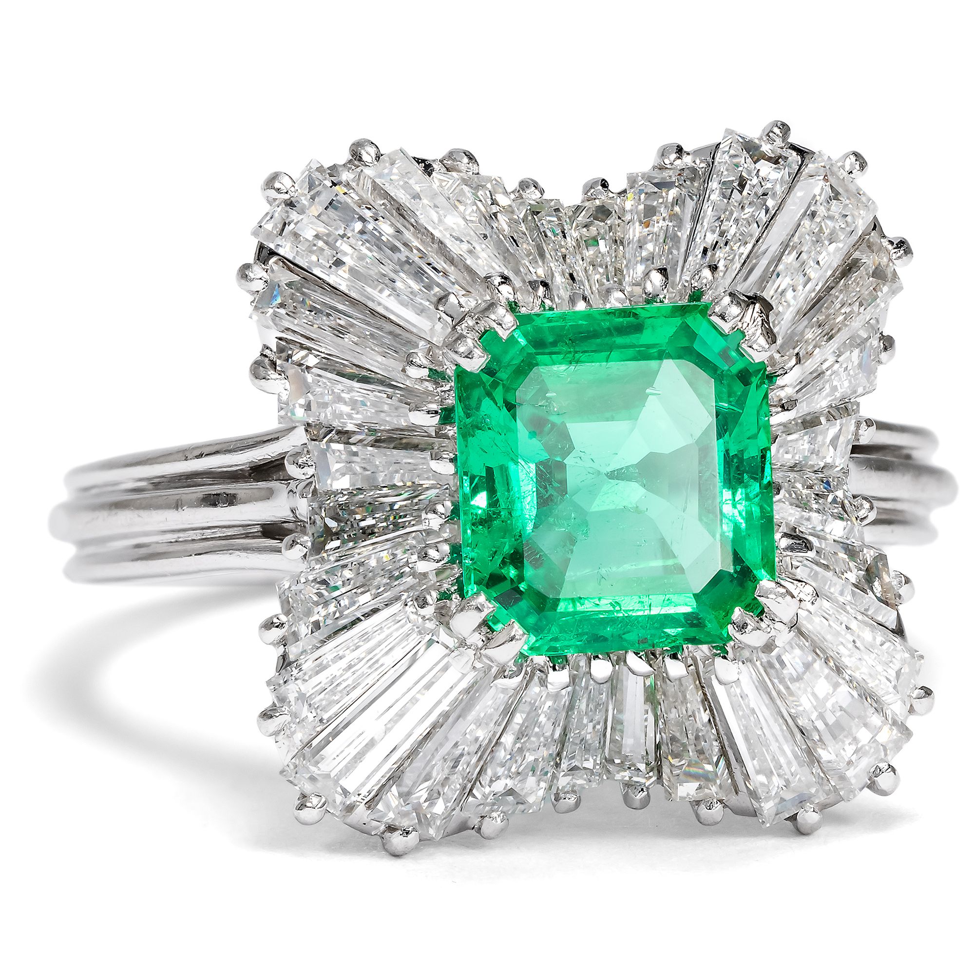 Vintage Ballerina Ring with Colombian Emerald & Diamonds, c. 1970