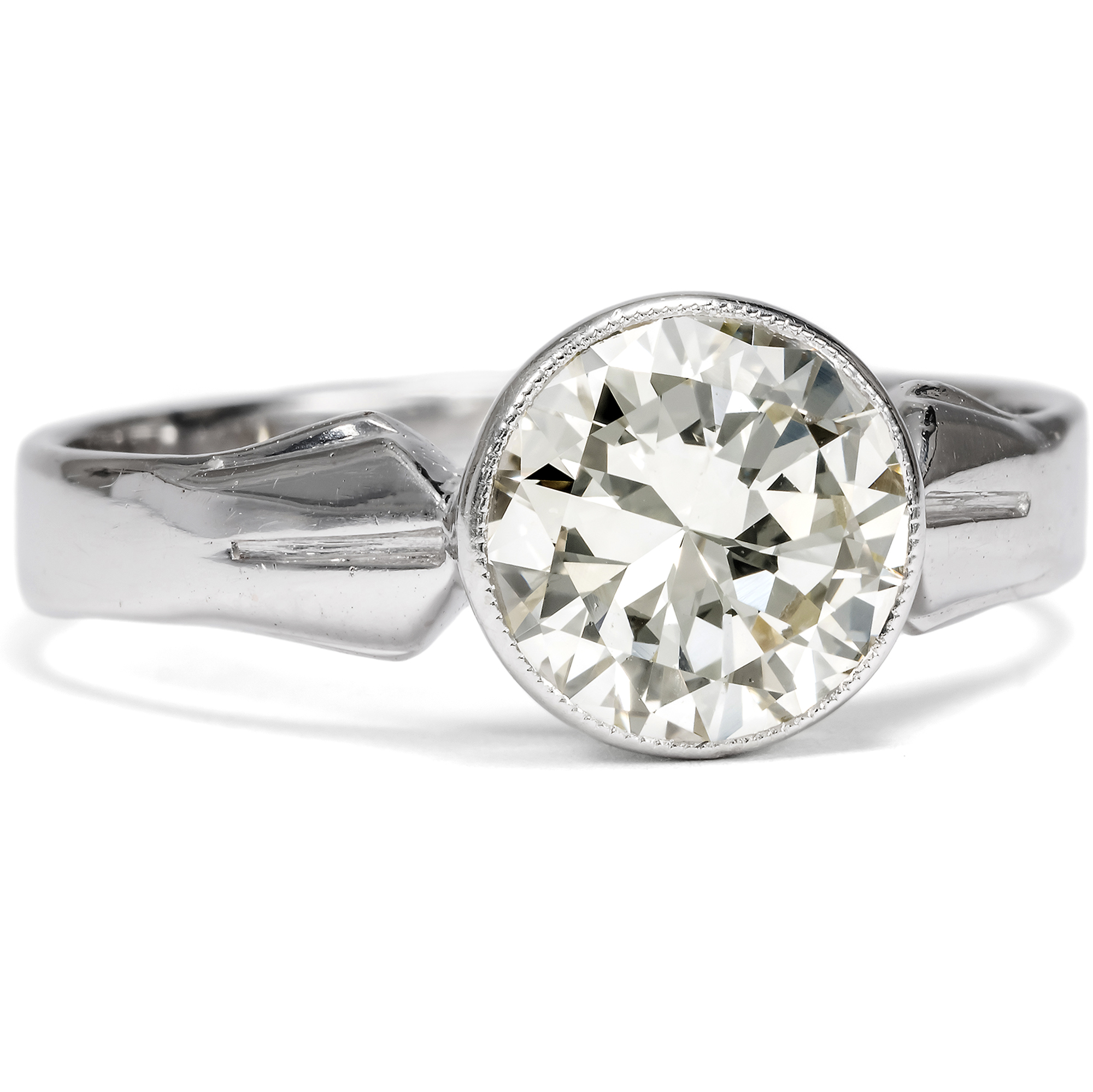 Vintage Ring with Magnificient 1.90 ct Brilliant in White Gold, c. 1965