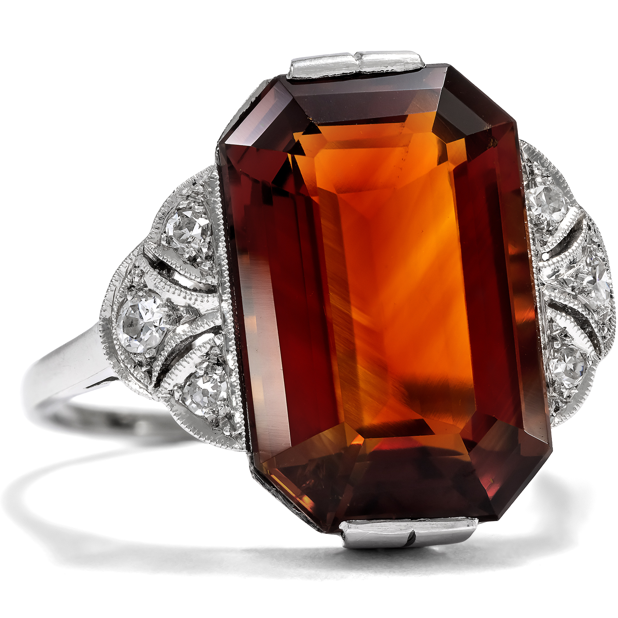 Chic Déco Ring with Citrine & Diamonds in Platinum, 1930s