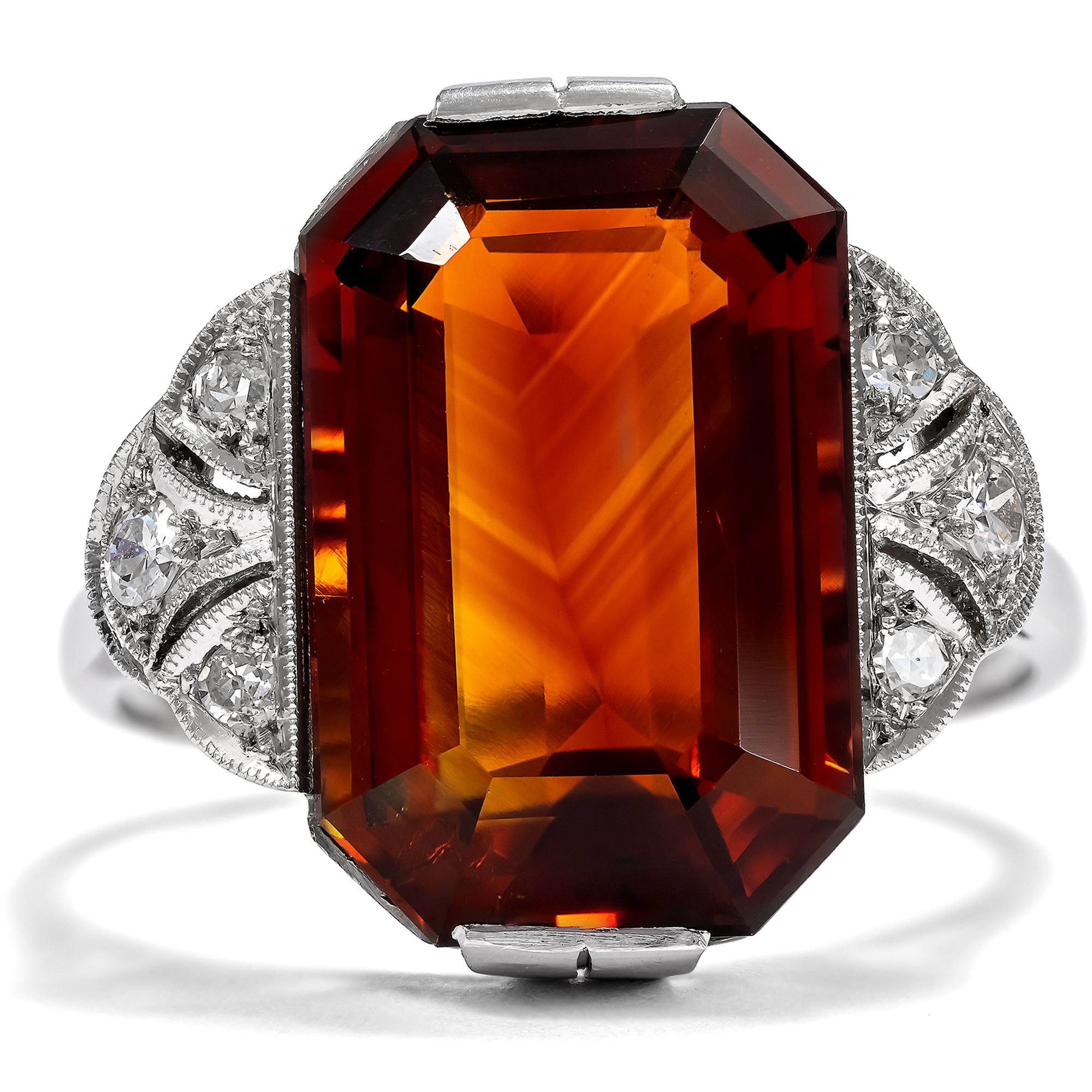 Chic Déco Ring with Citrine & Diamonds in Platinum, 1930s