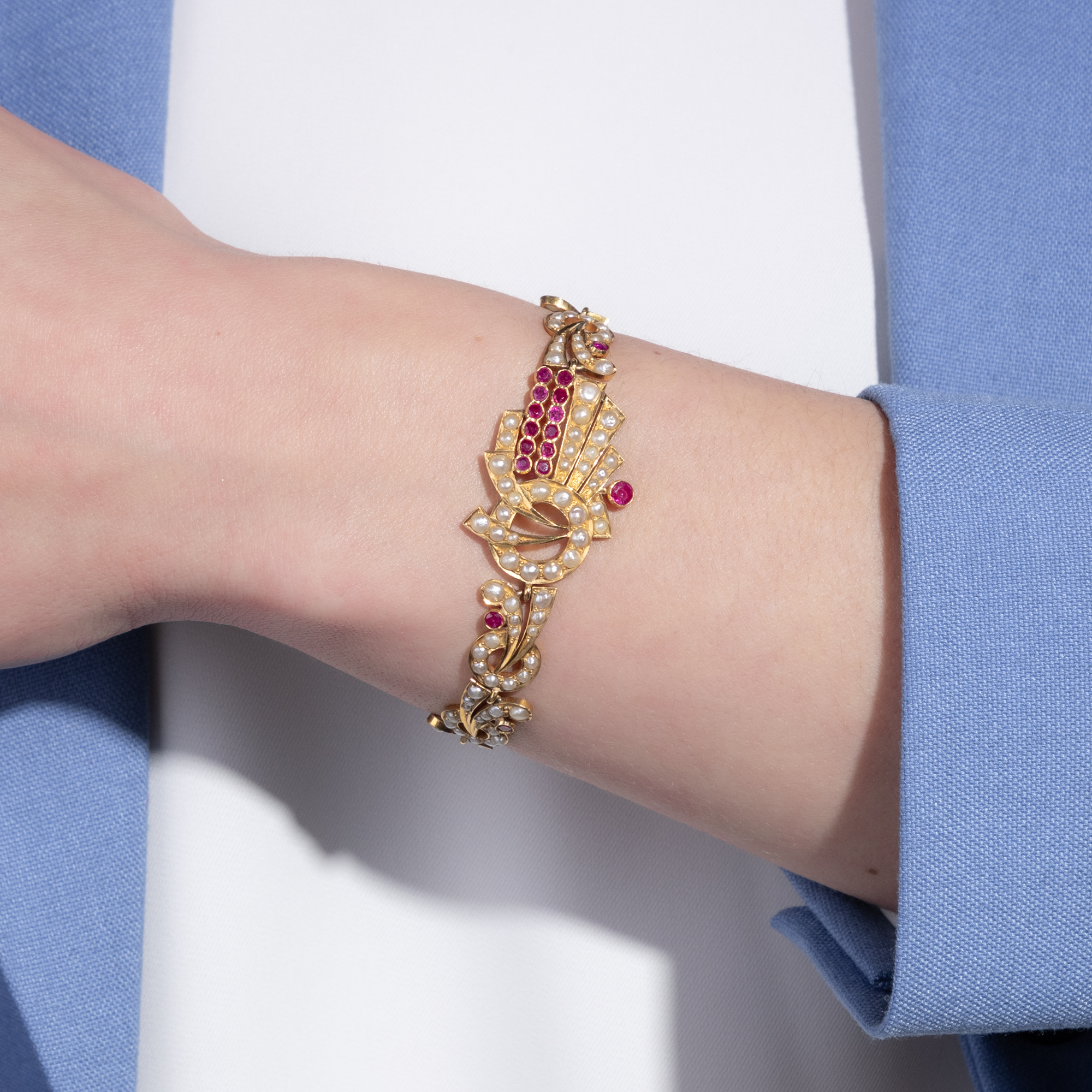 Glamorous "Drapery" Bracelet with Burma Rubies & Natural Pearls, 1940s Glamorous "Drapery" Bracelet with Burma Rubies & Natural Pearls, 1940s