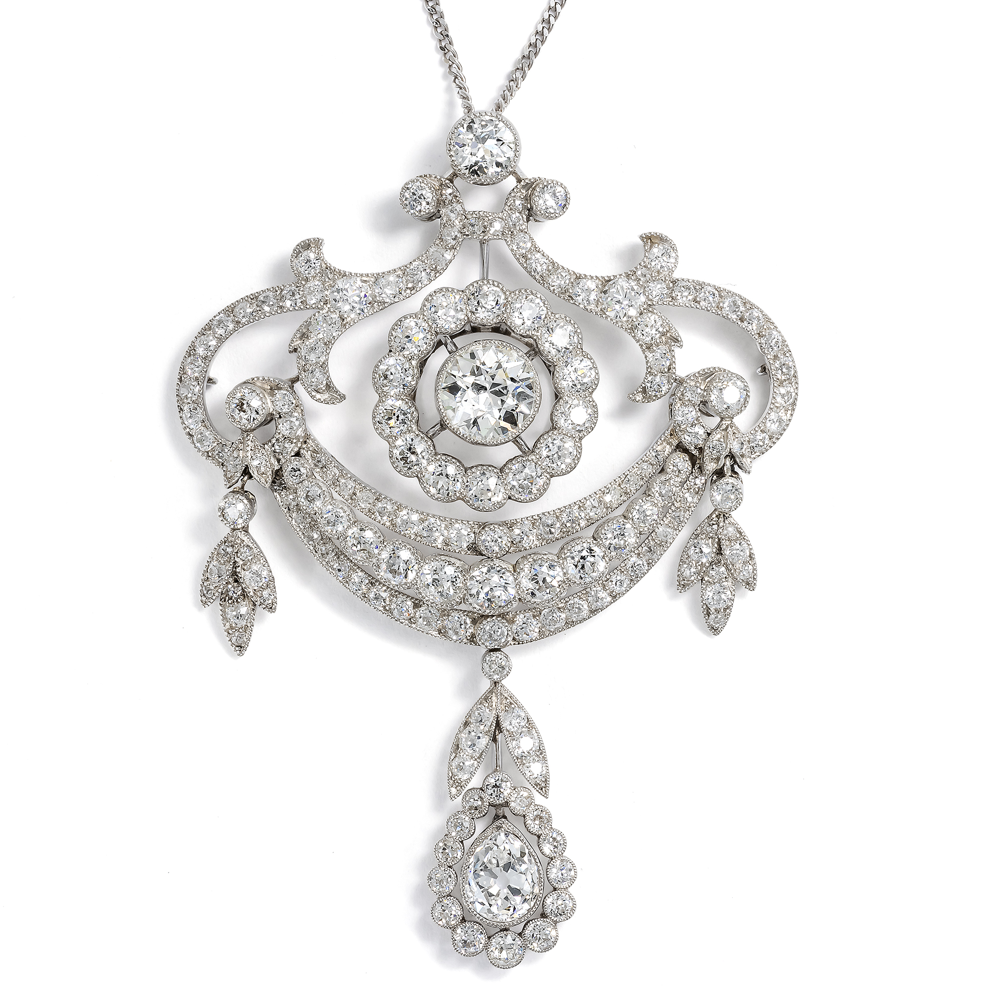 Prachtvoller Anhänger mit Diamanten in Platin, um 1910 Prachtvoller Anhänger mit Diamanten in Platin, um 1910