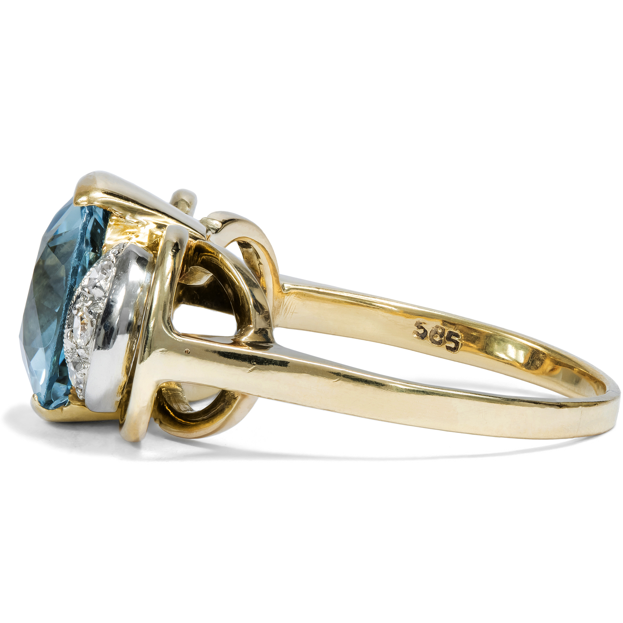 Ungewöhnlicher Aquamarin- & Diamantring im „Retro Style“, um 1935 Ungewöhnlicher Aquamarin- & Diamantring im „Retro Style“, um 1935
