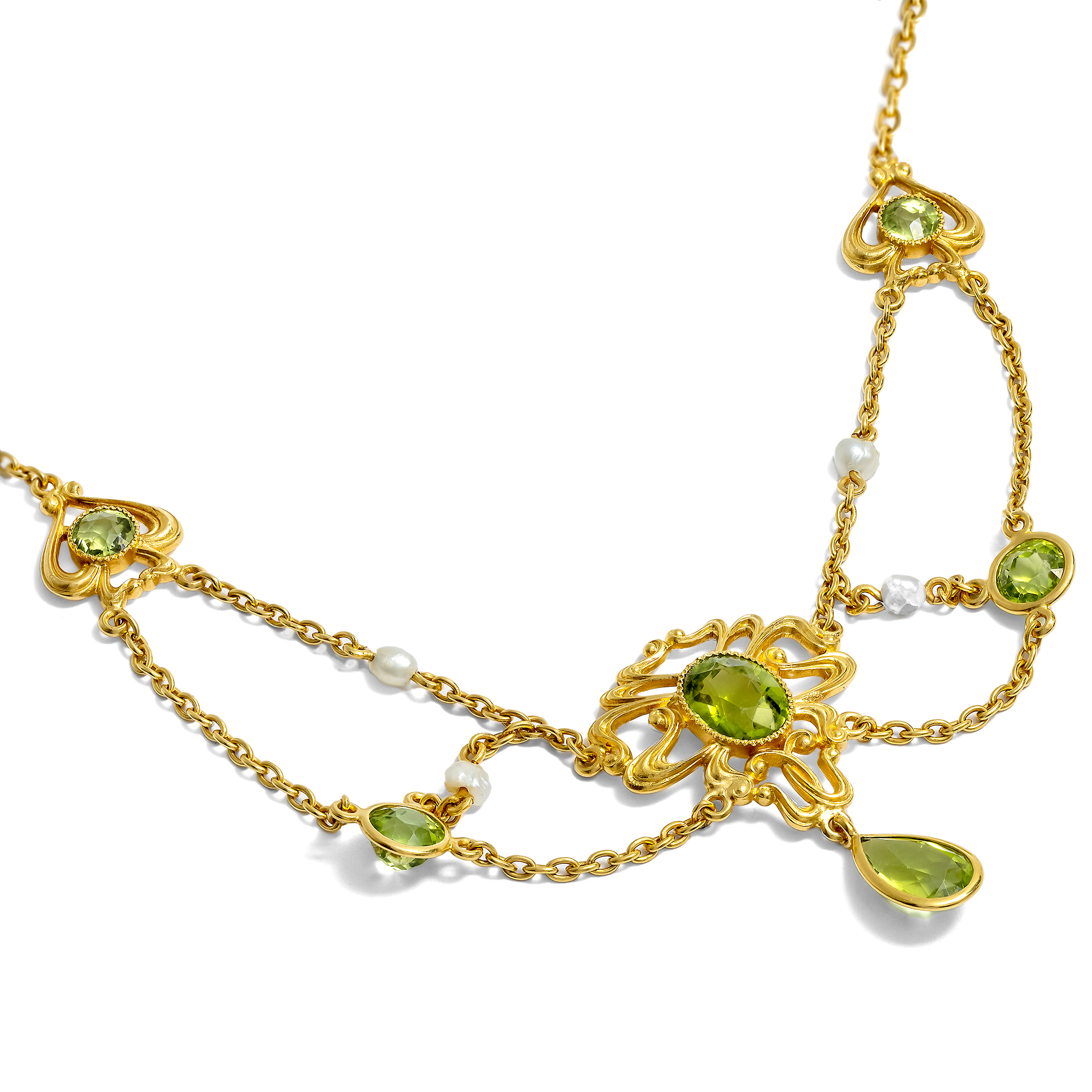 Charming Art Nouveau necklace with peridots & Mississippi pearls in gold, USA circa 1900