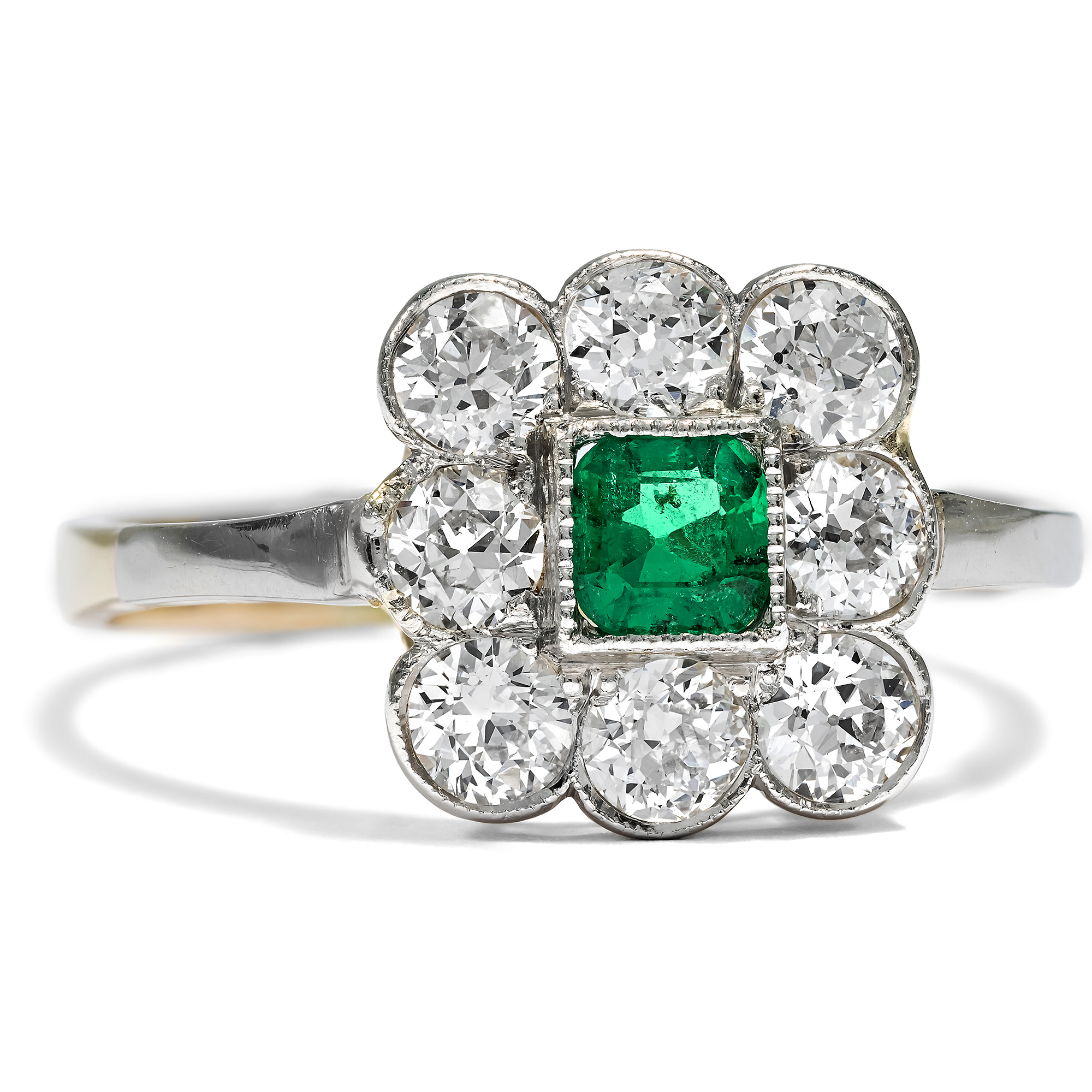 Elegant Ring with Emerald & Diamonds in Platinum & Gold, c. 1920