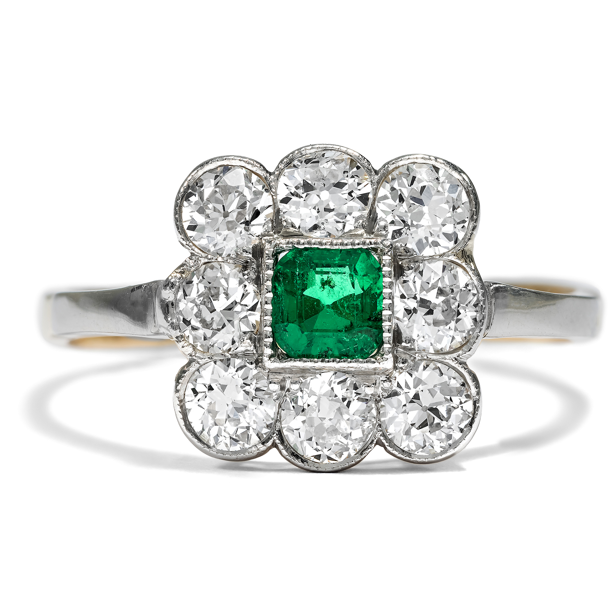 Elegant Ring with Emerald & Diamonds in Platinum & Gold, c. 1920