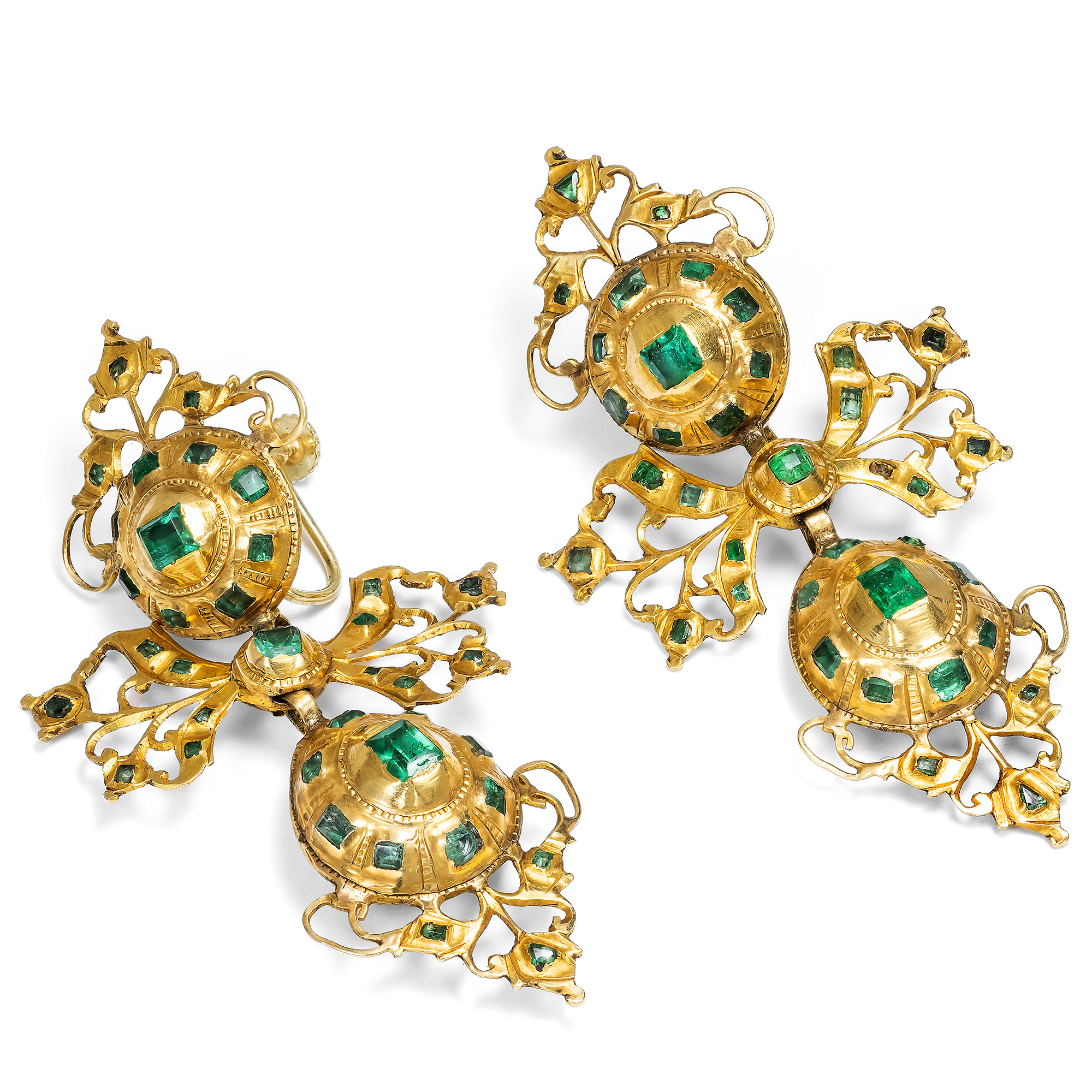 Magnificent Antique "Lazo" Gold Earrings with Emeralds, Spain c. 1760