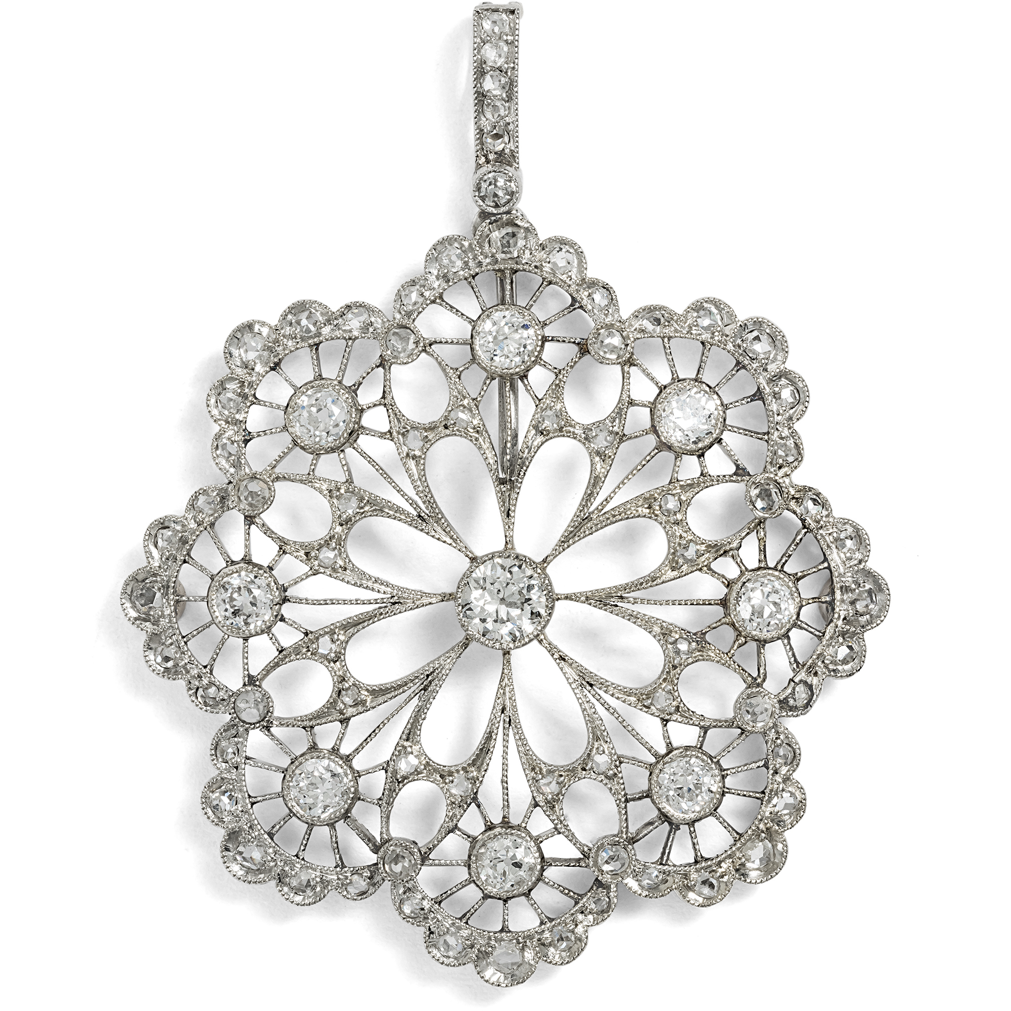 Antike Anhänger-Brosche mit Diamanten in Platin, um 1910 Antike Anhänger-Brosche mit Diamanten in Platin, um 1910