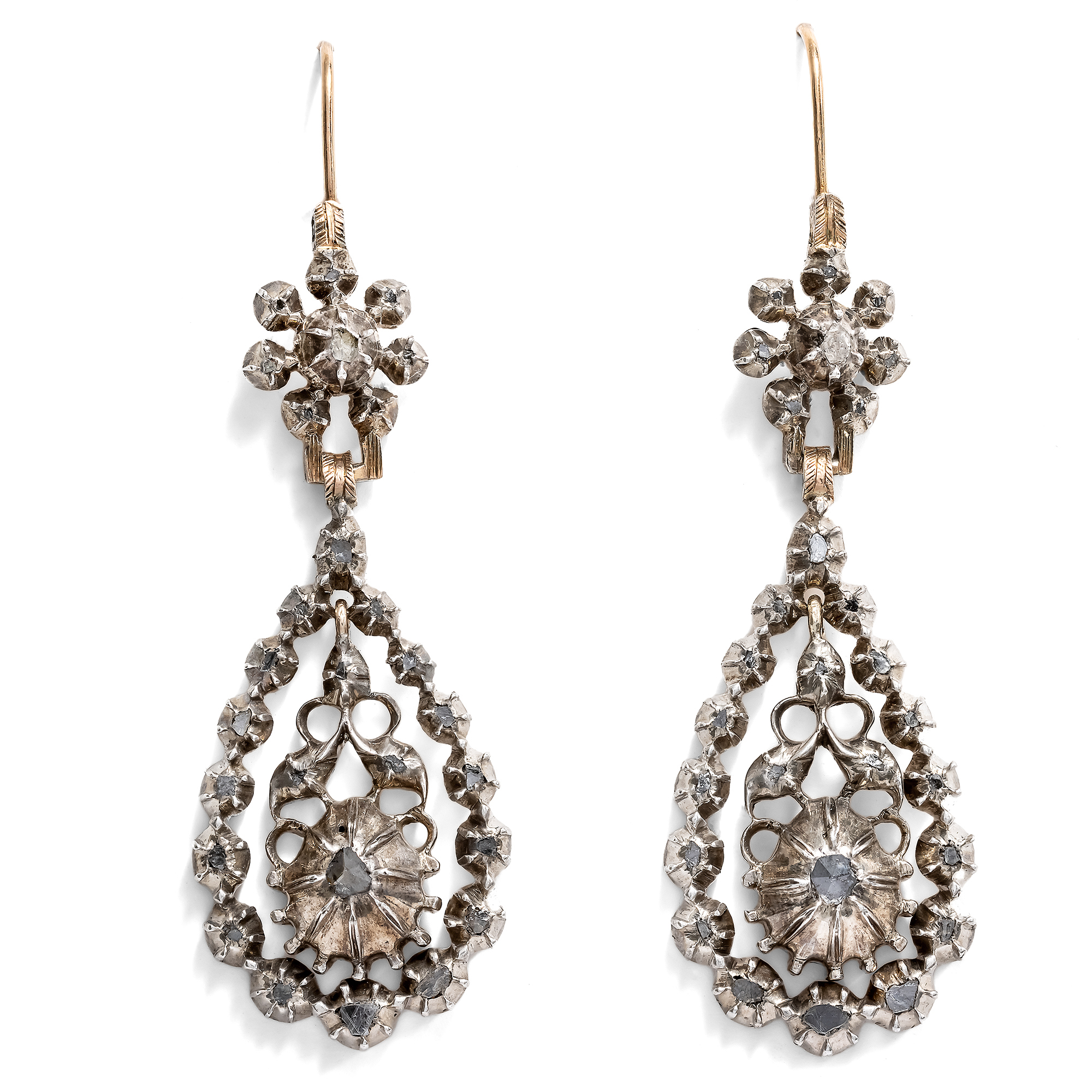 Antique Earrings with Rose Cut Diamond in Silver on Gold, probably Flanders, mid-19th Century