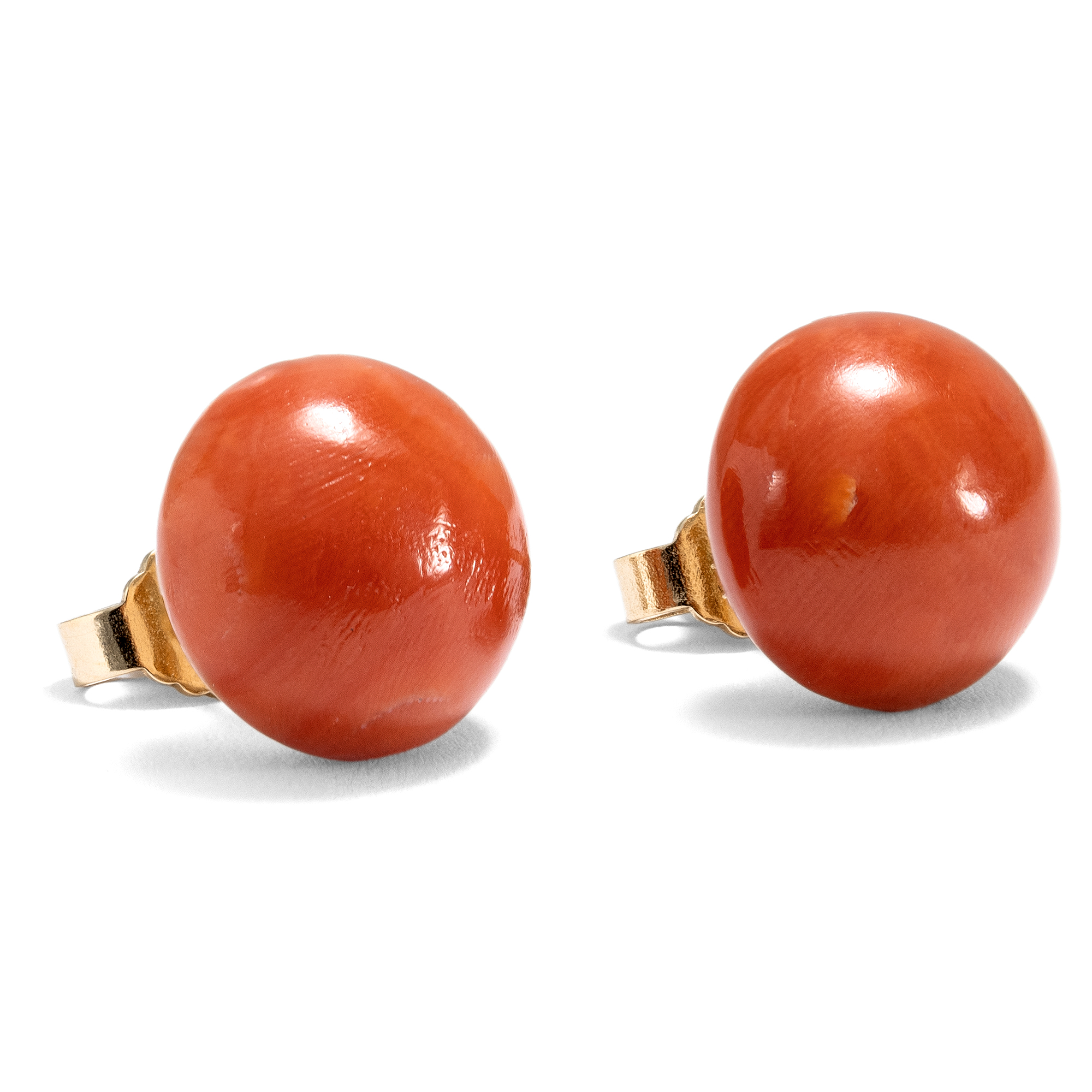 Large Italian coral stud earrings in rose gold, Italy circa 1900