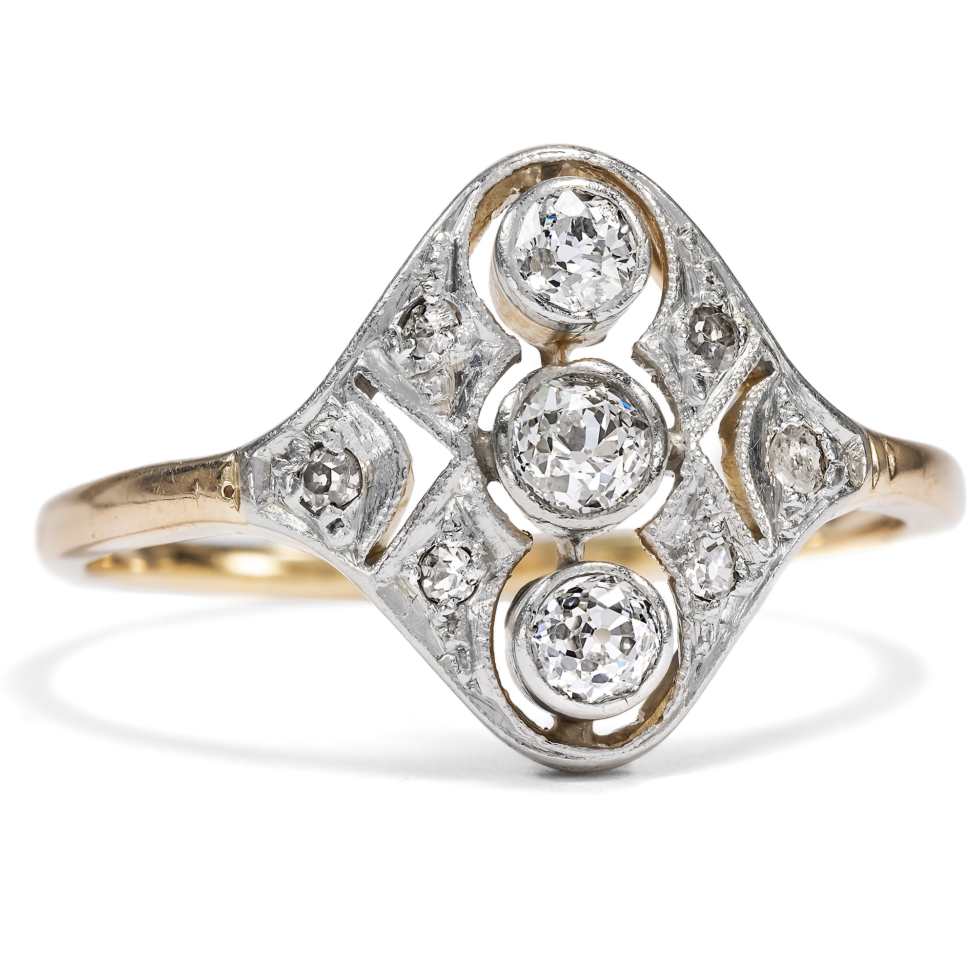 First-class Belle Époque Ring With Diamonds in Gold & Platinum, Circa 1910