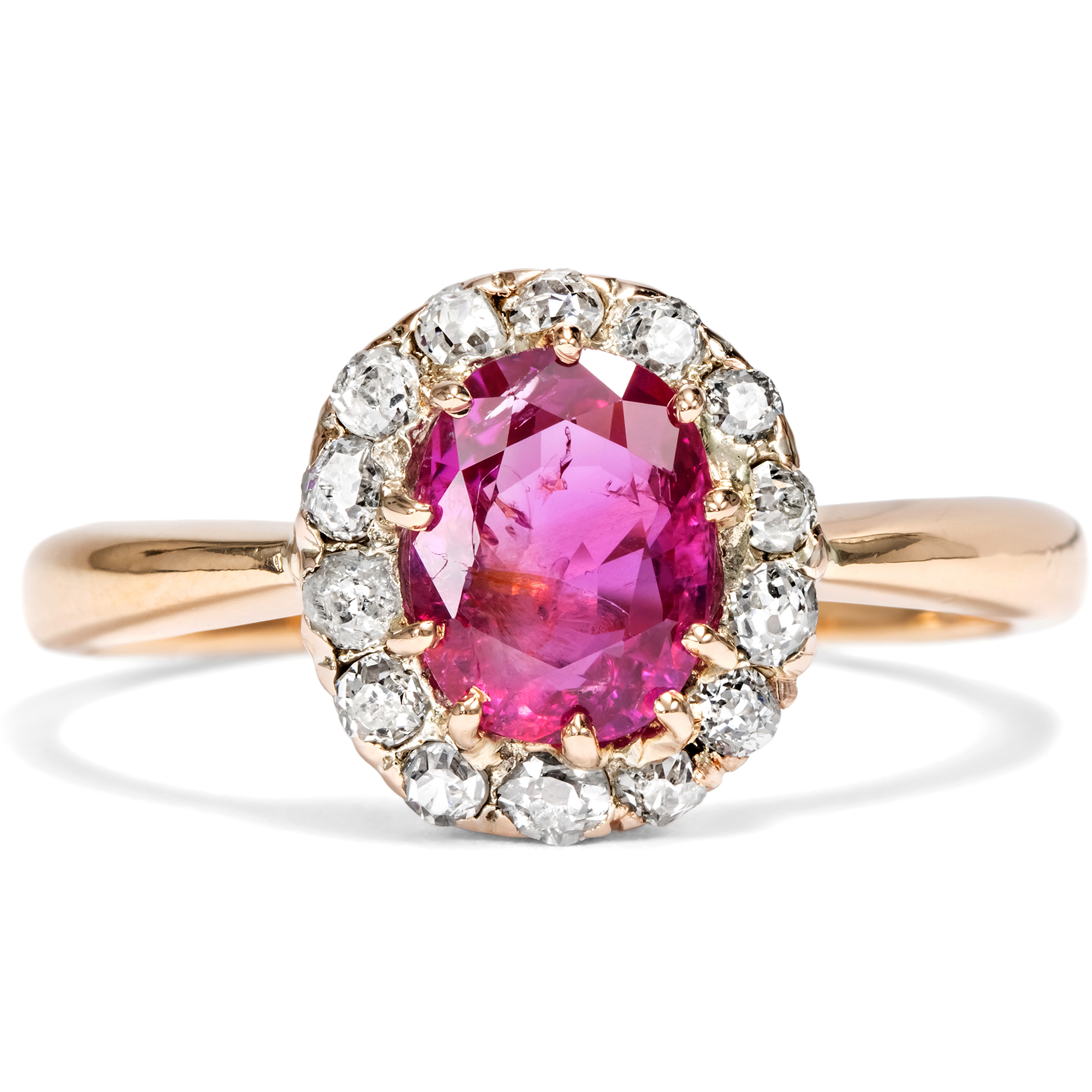 Kostbarer Ring mit unbehandeltem Rubin aus Burma & Diamanten, um 1900 Kostbarer Ring mit unbehandeltem Rubin aus Burma & Diamanten, um 1900