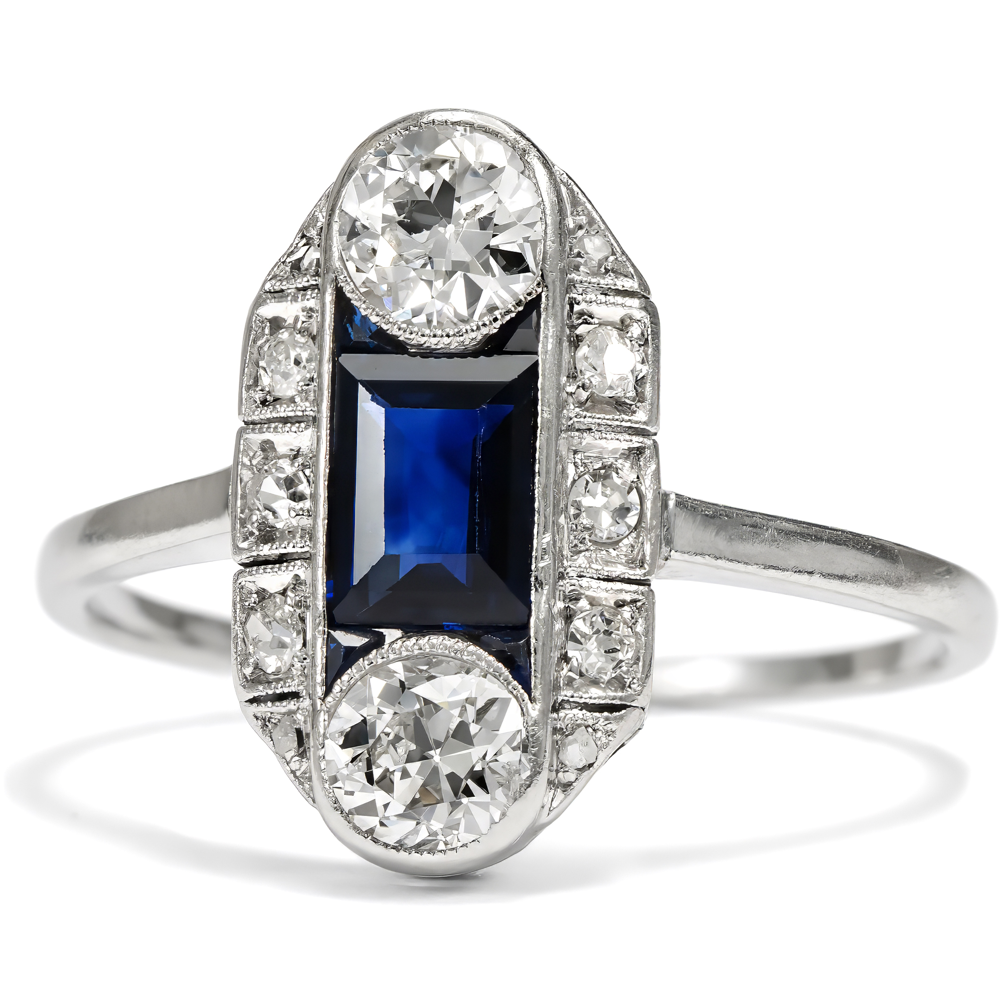 Eleganter Ring des Art Déco mit Saphir & Diamanten in Platin, um 1930 Eleganter Ring des Art Déco mit Saphir & Diamanten in Platin, um 1930