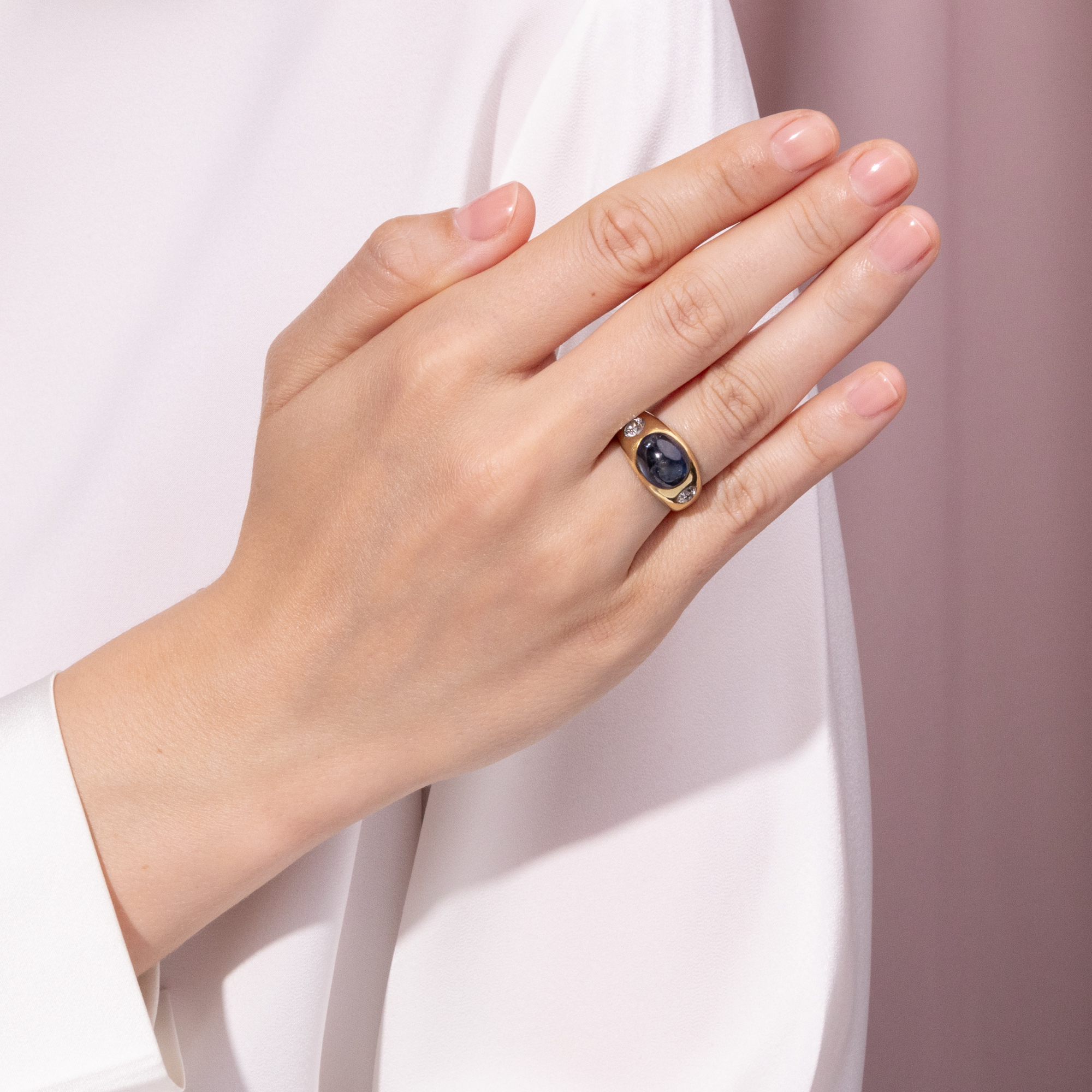 Vintage Ring mit unbehandeltem Saphir & Diamanten in Gold, um 1980 Vintage Ring mit unbehandeltem Saphir & Diamanten in Gold, um 1980