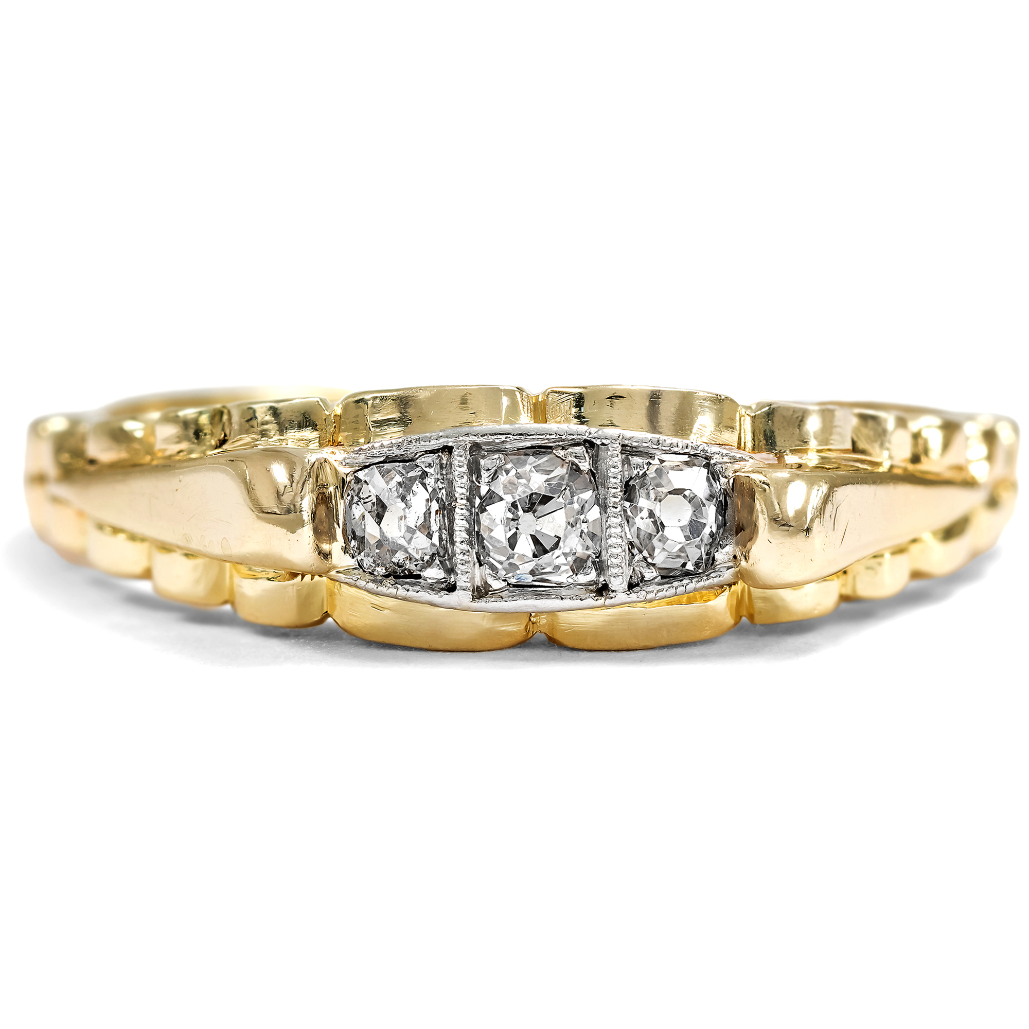 Eleganter Ring im Retro Style mit Diamanten in Gold, um 1935 Eleganter Ring im Retro Style mit Diamanten in Gold, um 1935