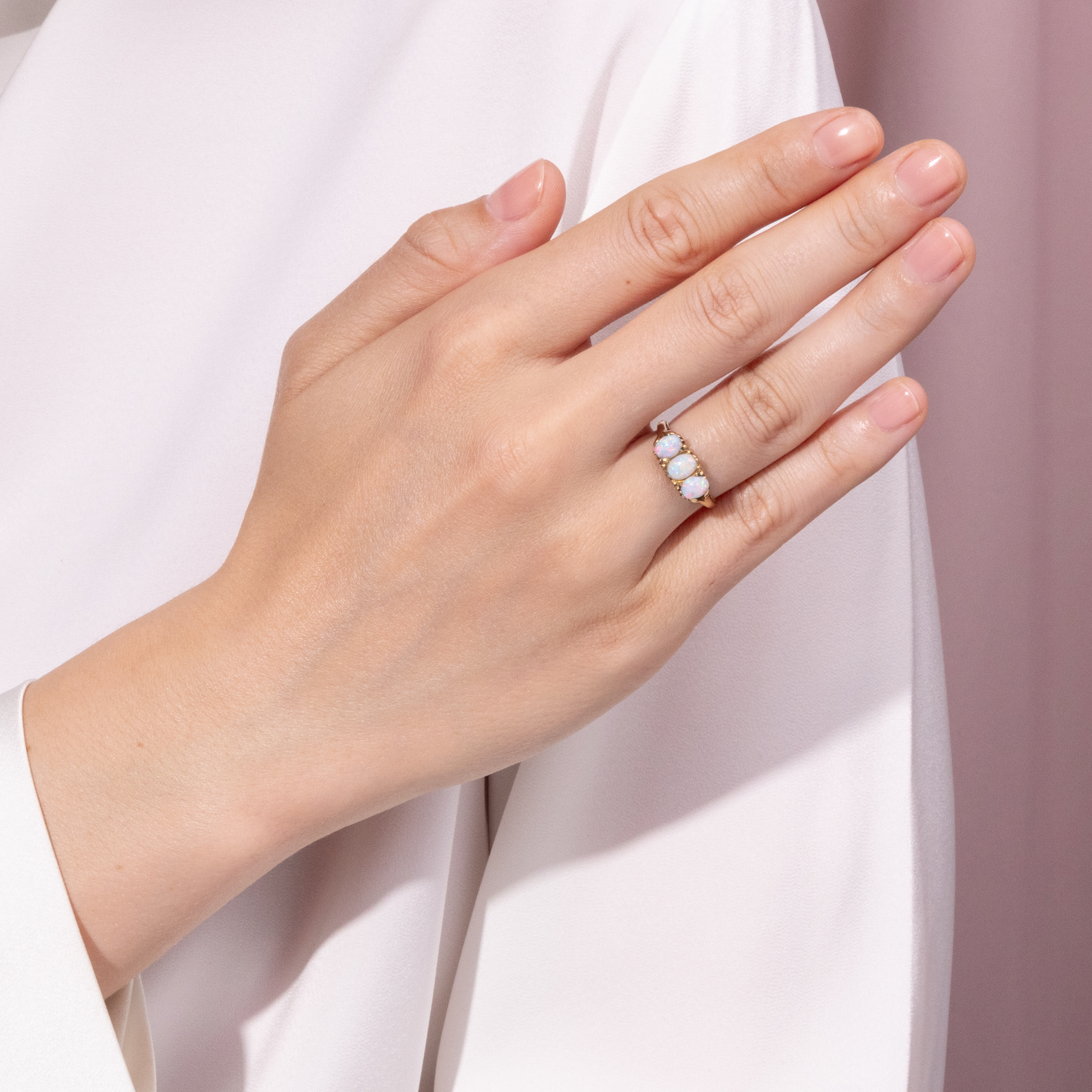 Antique Three-Stone Ring with Australian Opals in Gold, c. 1903 Antique Three-Stone Ring with Australian Opals in Gold, c. 1903