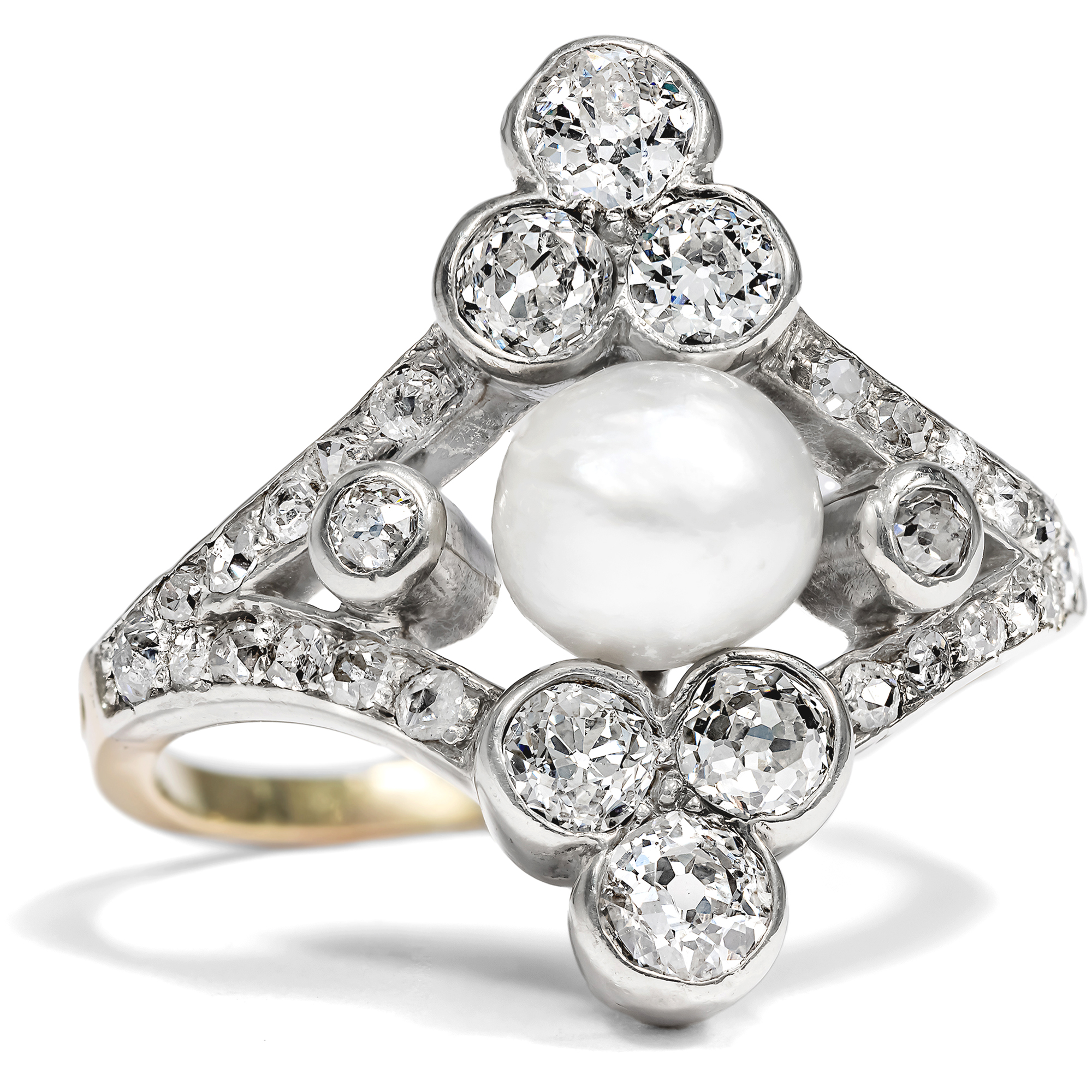 Beautiful Belle Époque Ring with Diamonds and Oriental Pearl, c. 1900 Beautiful Belle Époque Ring with Diamonds and Oriental Pearl, c. 1900