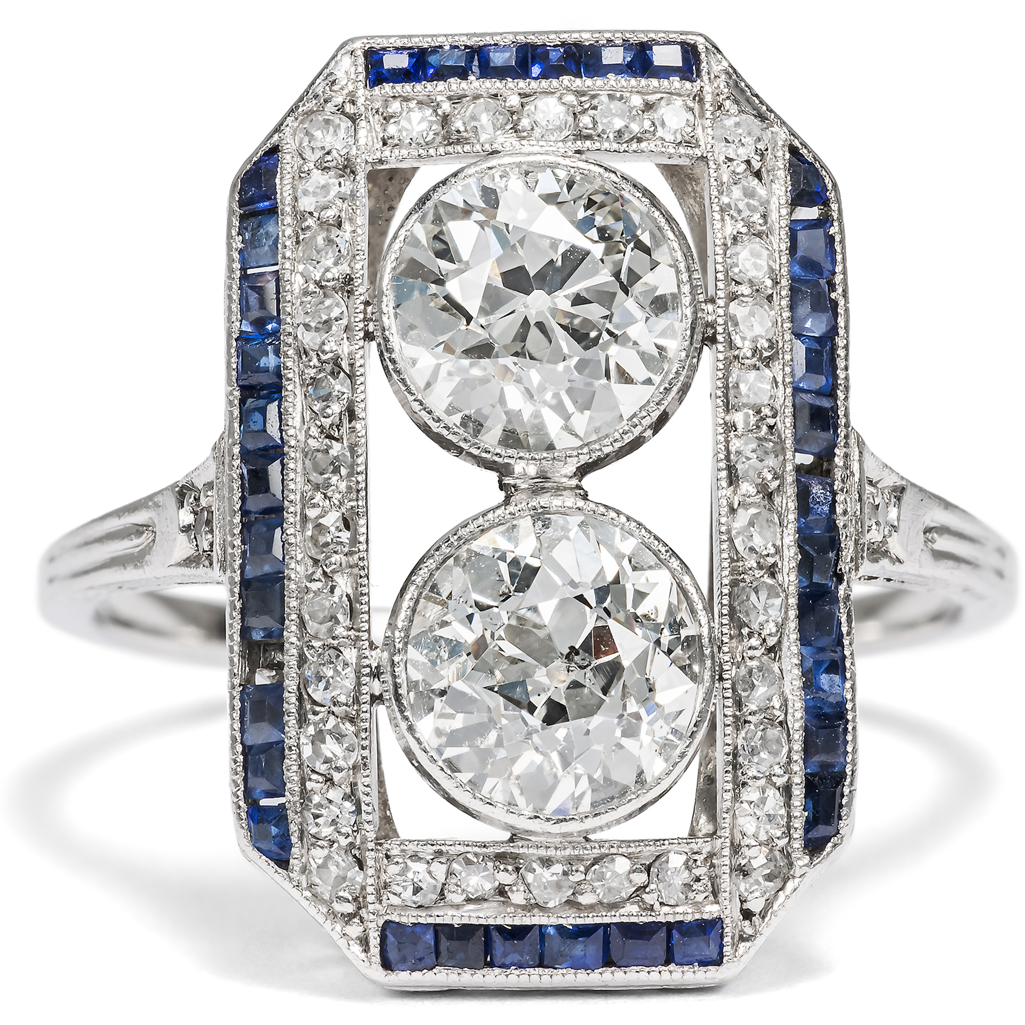 Kostbarer antiker Ring mit Diamanten & Saphiren in Platin, um 1915