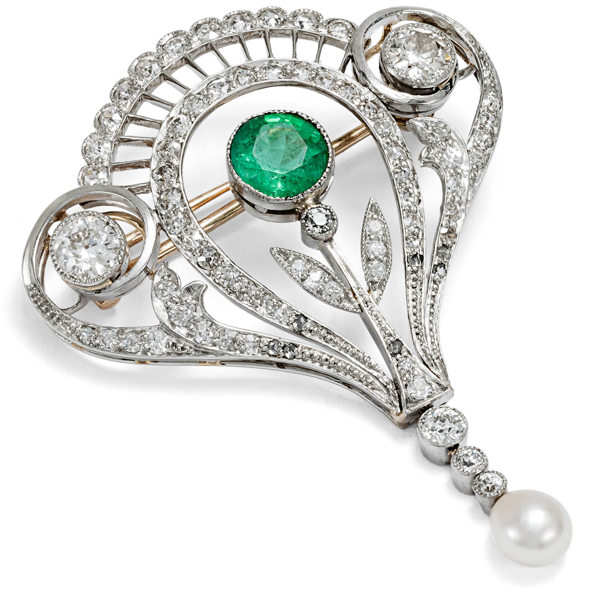 Feine Anhänger-Brosche mit Smaragd & Diamanten in Platin, um 1910 Feine Anhänger-Brosche mit Smaragd & Diamanten in Platin, um 1910