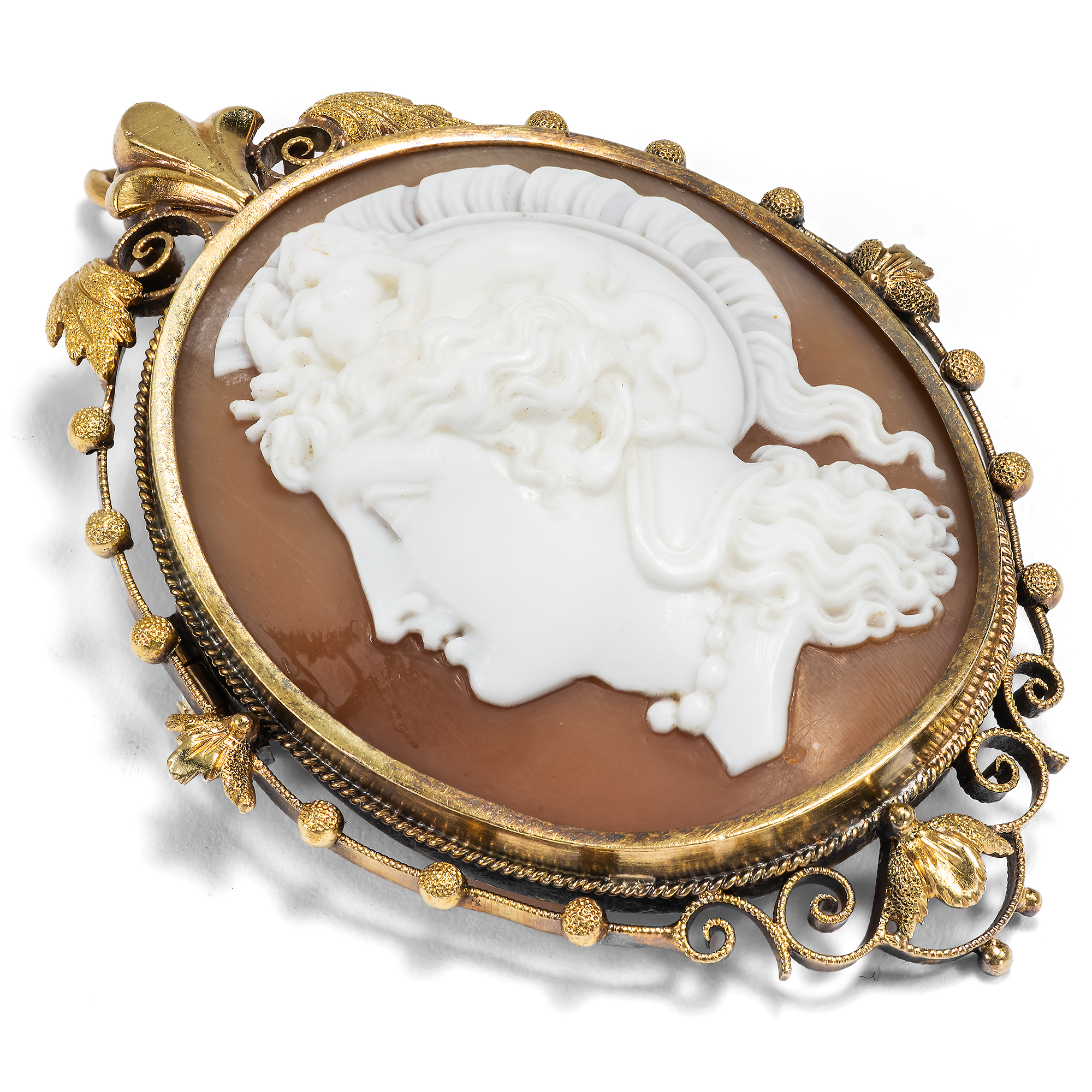 Antique Pendant-Brooch with a Shell Cameo of Athena in Gold, c. 1880 Antique Pendant-Brooch with a Shell Cameo of Athena in Gold, c. 1880