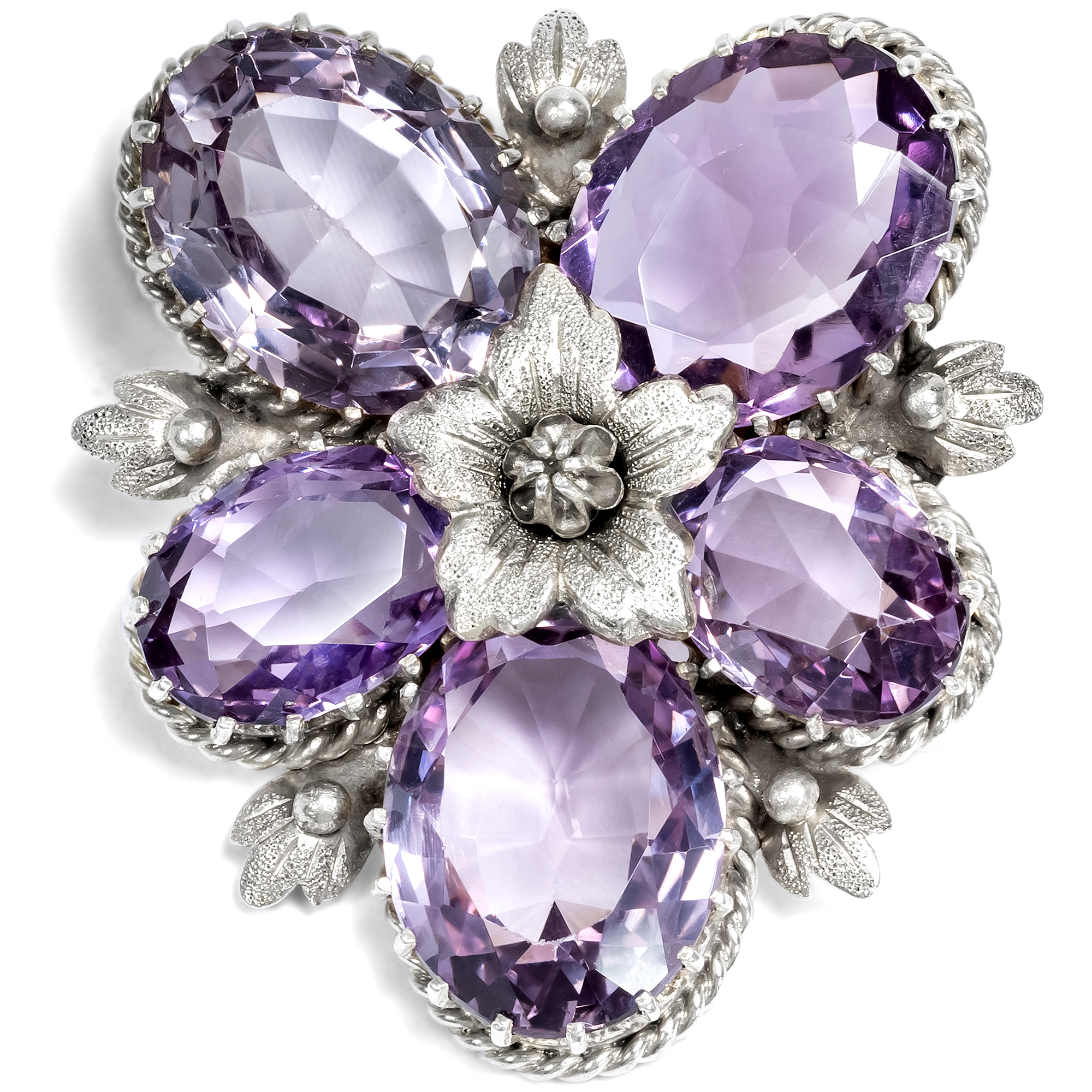 Anmutiges Veilchen von Carl Holl als Anhänger-Brosche, um 1890