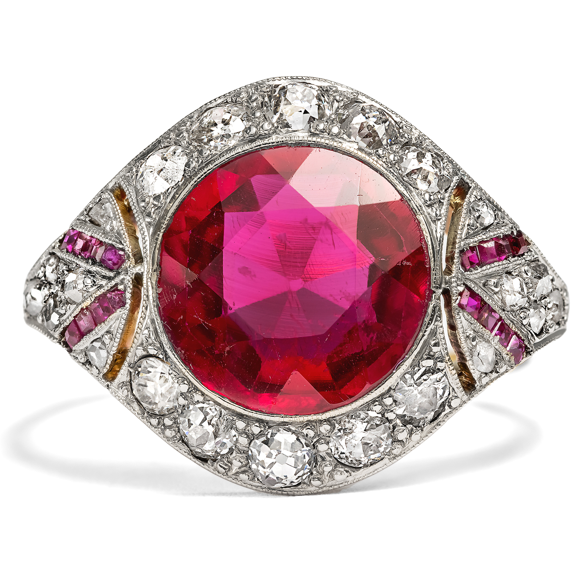 Prachtvoller Ring des Art Déco mit synthetischen Rubinen & Diamanten, um 1925 Prachtvoller Ring des Art Déco mit synthetischen Rubinen & Diamanten, um 1925