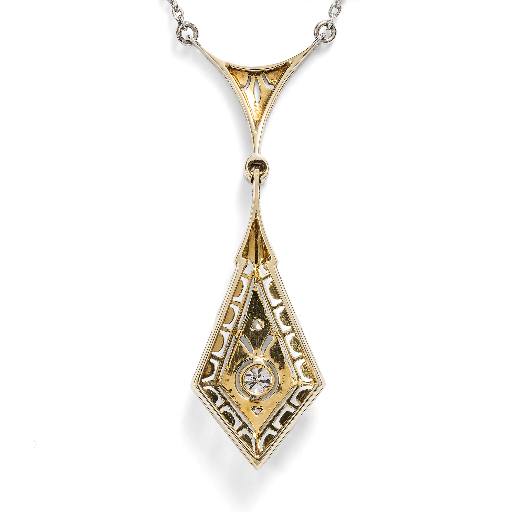 Zartes Collier des Art Déco mit Diamanten in Platin auf Gold, um 1930 Zartes Collier des Art Déco mit Diamanten in Platin auf Gold, um 1930