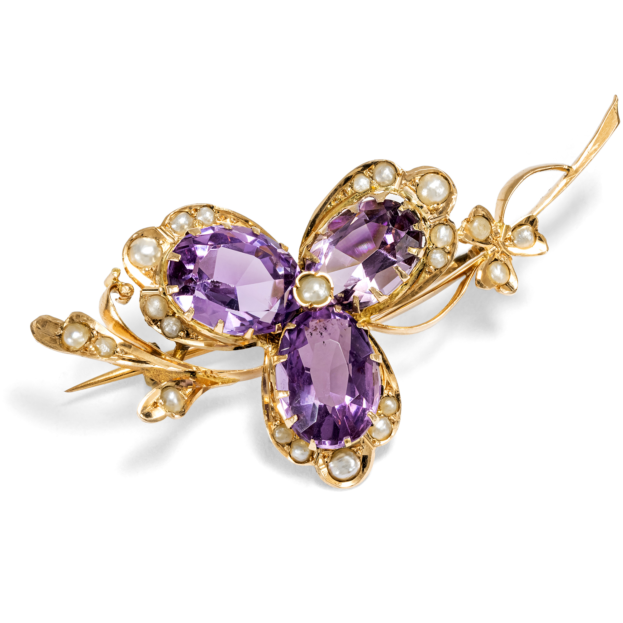 Bezaubernde antike Brosche mit Amethysten & Perlen in rötlichem Gold, um 1900 Bezaubernde antike Brosche mit Amethysten & Perlen in rötlichem Gold, um 1900