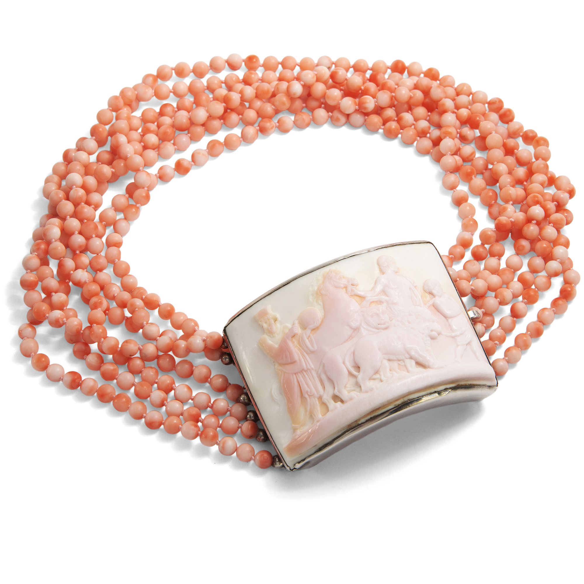 Collier de Chien aus Koralle mit prachtvoller antiker Gemme in Silber, um 1870 & später Collier de Chien aus Koralle mit prachtvoller antiker Gemme in Silber, um 1870 & später