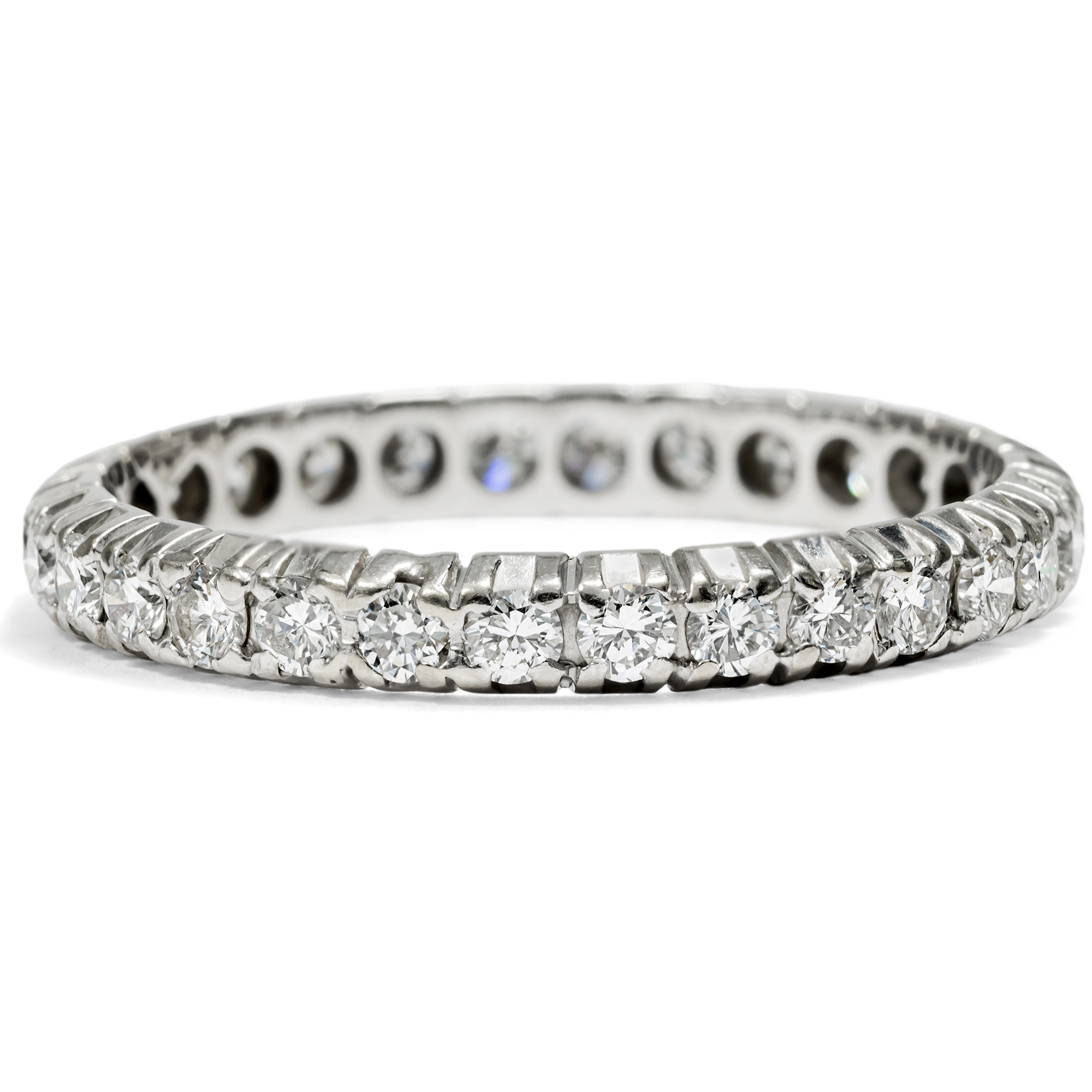 Vintage Memory Ring in White Gold with 0.90 ct Diamonds, Size 55, c. 1980 Vintage Memory Ring in White Gold with 0.90 ct Diamonds, Size 55, c. 1980