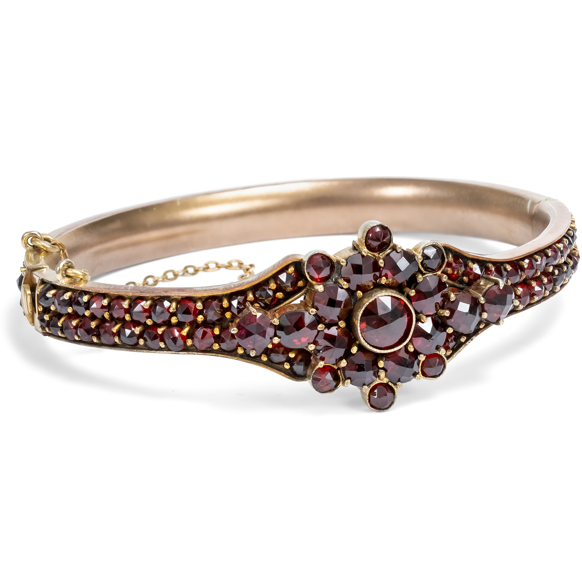 Eleganter, antiker Armreif mit böhmischen Granaten, um 1895 Eleganter, antiker Armreif mit böhmischen Granaten, um 1895