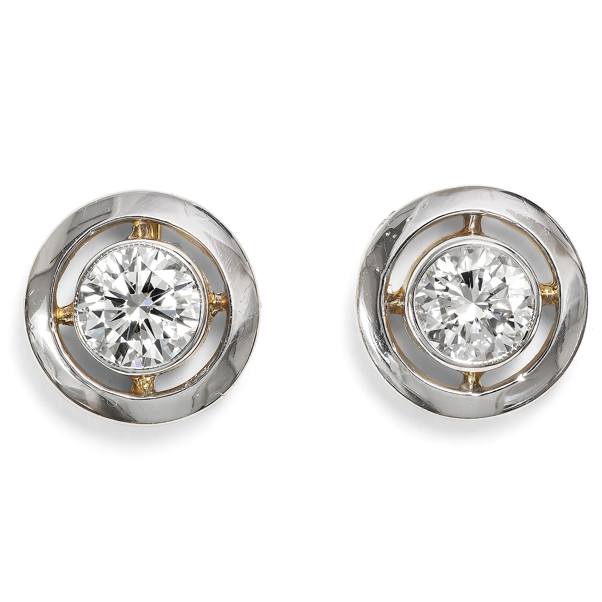 Elegant Stud Earrings With 1.15 ct Diamonds in White Gold, Circa 1950 Elegant Stud Earrings With 1.15 ct Diamonds in White Gold, Circa 1950